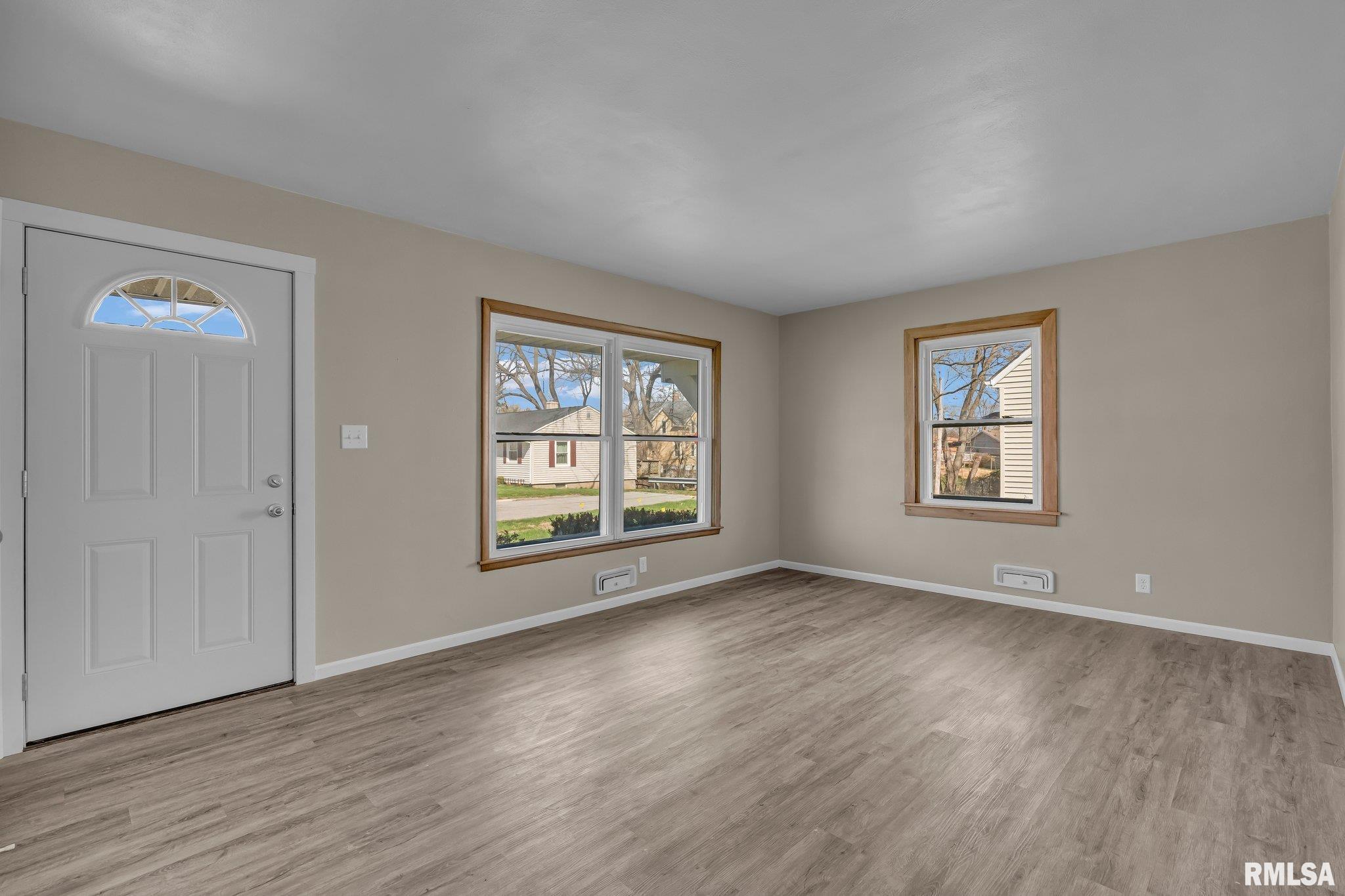 1440 33rd Street, Moline, Illinois image 4