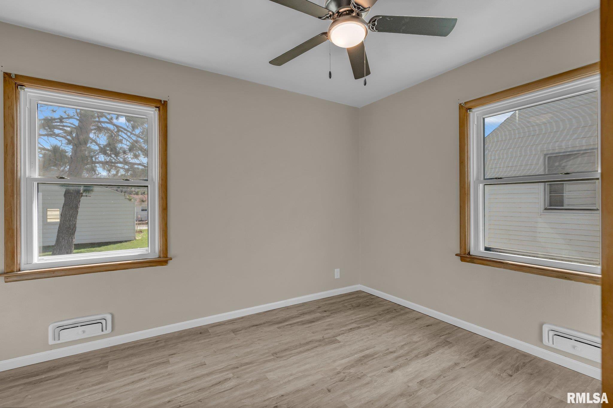1440 33rd Street, Moline, Illinois image 16