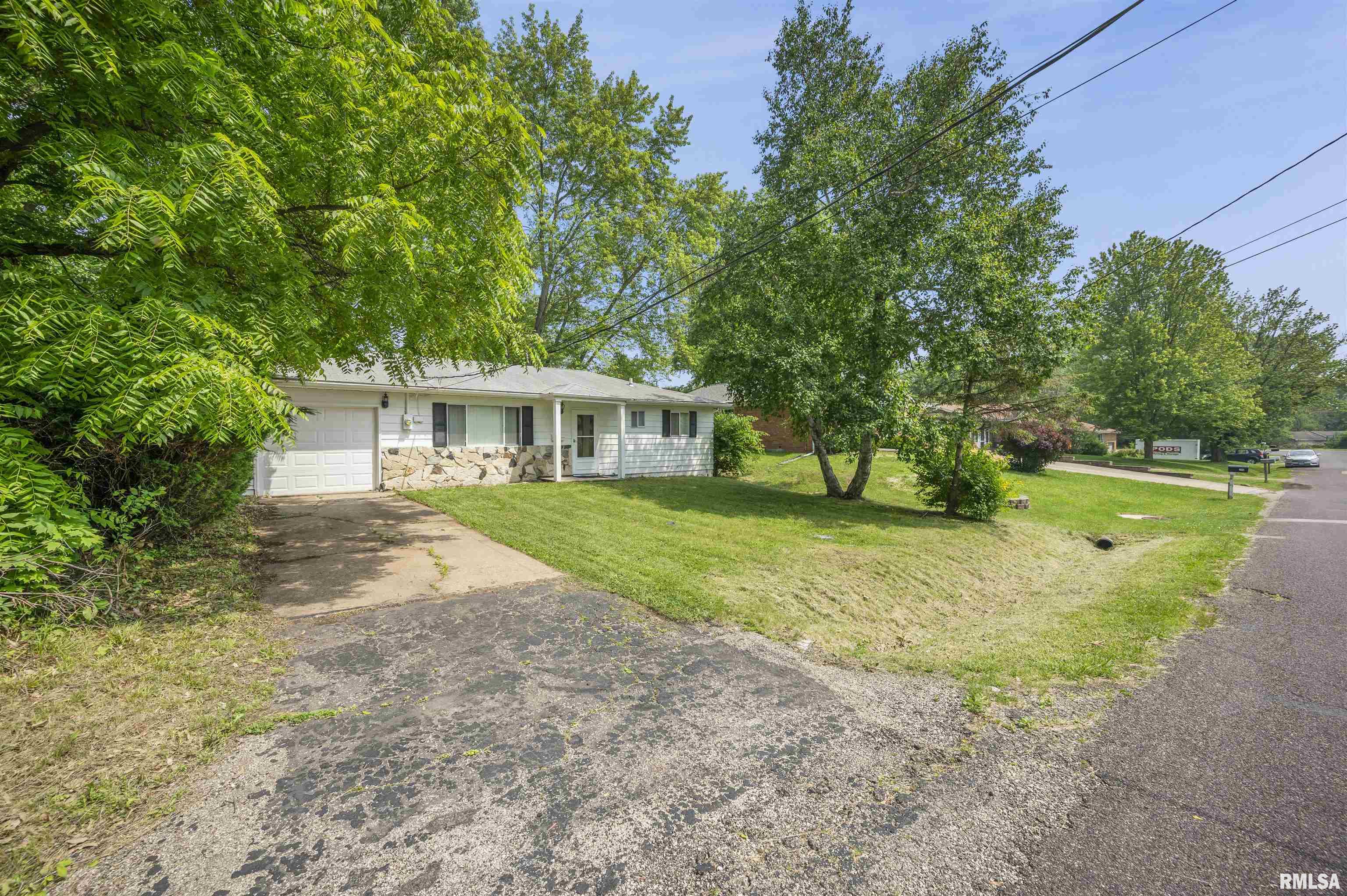 4422 N Carola Avenue, Peoria, Illinois image 2