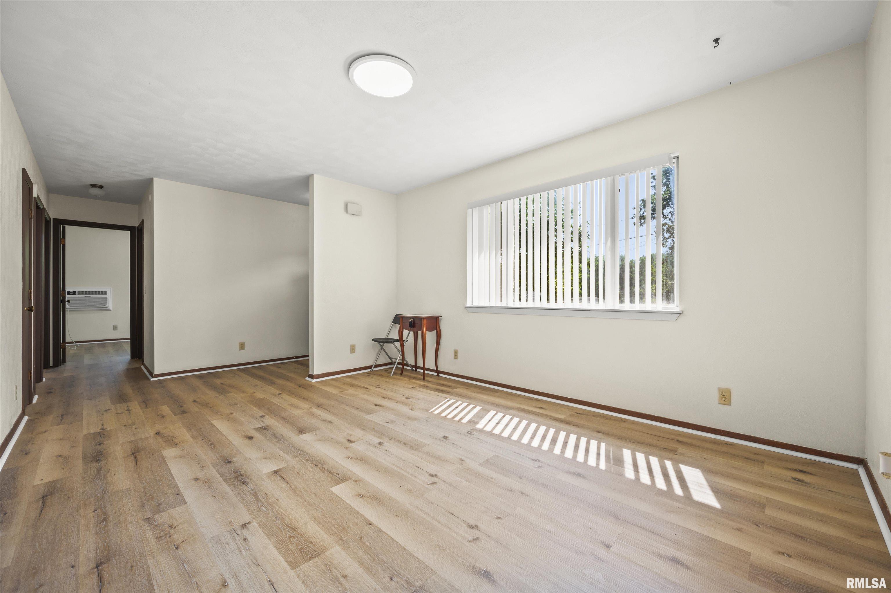 4422 N Carola Avenue, Peoria, Illinois image 13