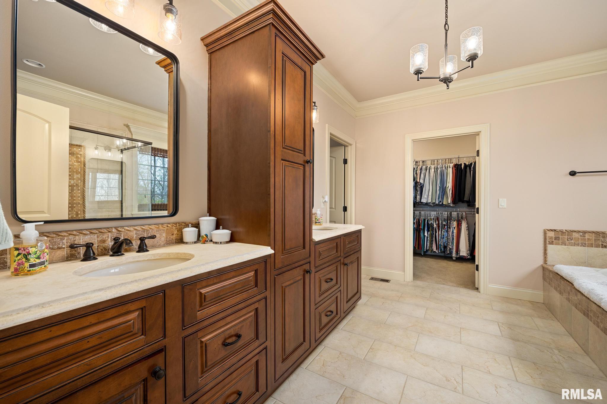 6410 W Stonebrook Drive, Edwards, Illinois image 24