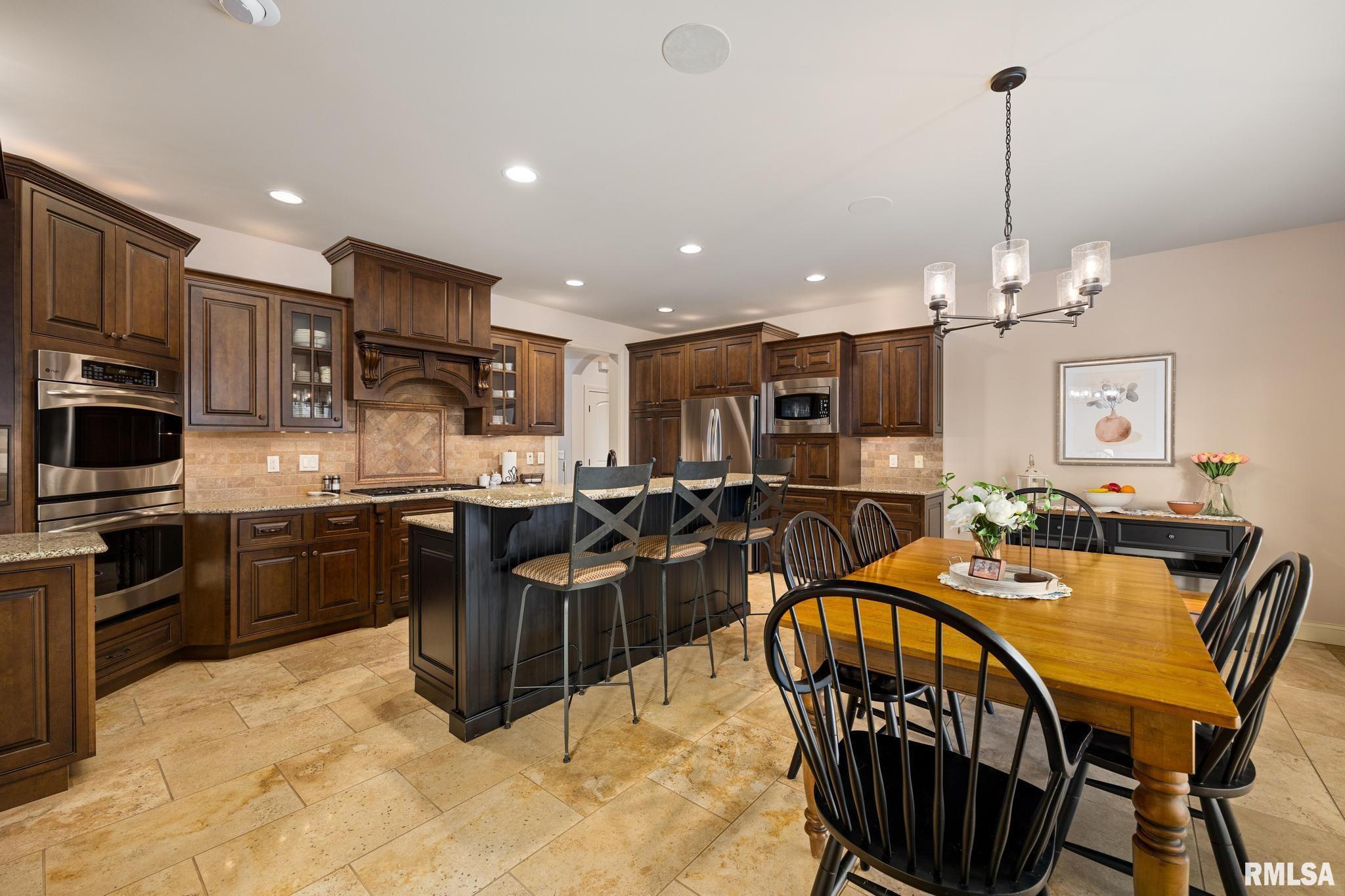 6410 W Stonebrook Drive, Edwards, Illinois image 11