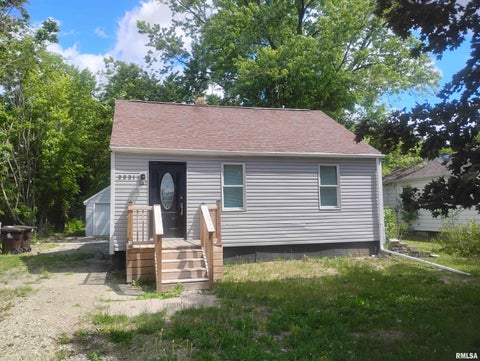 Homes For Sale - 2231 W Richwoods Boulevard<br/> Peoria County, Peoria, IL 61604