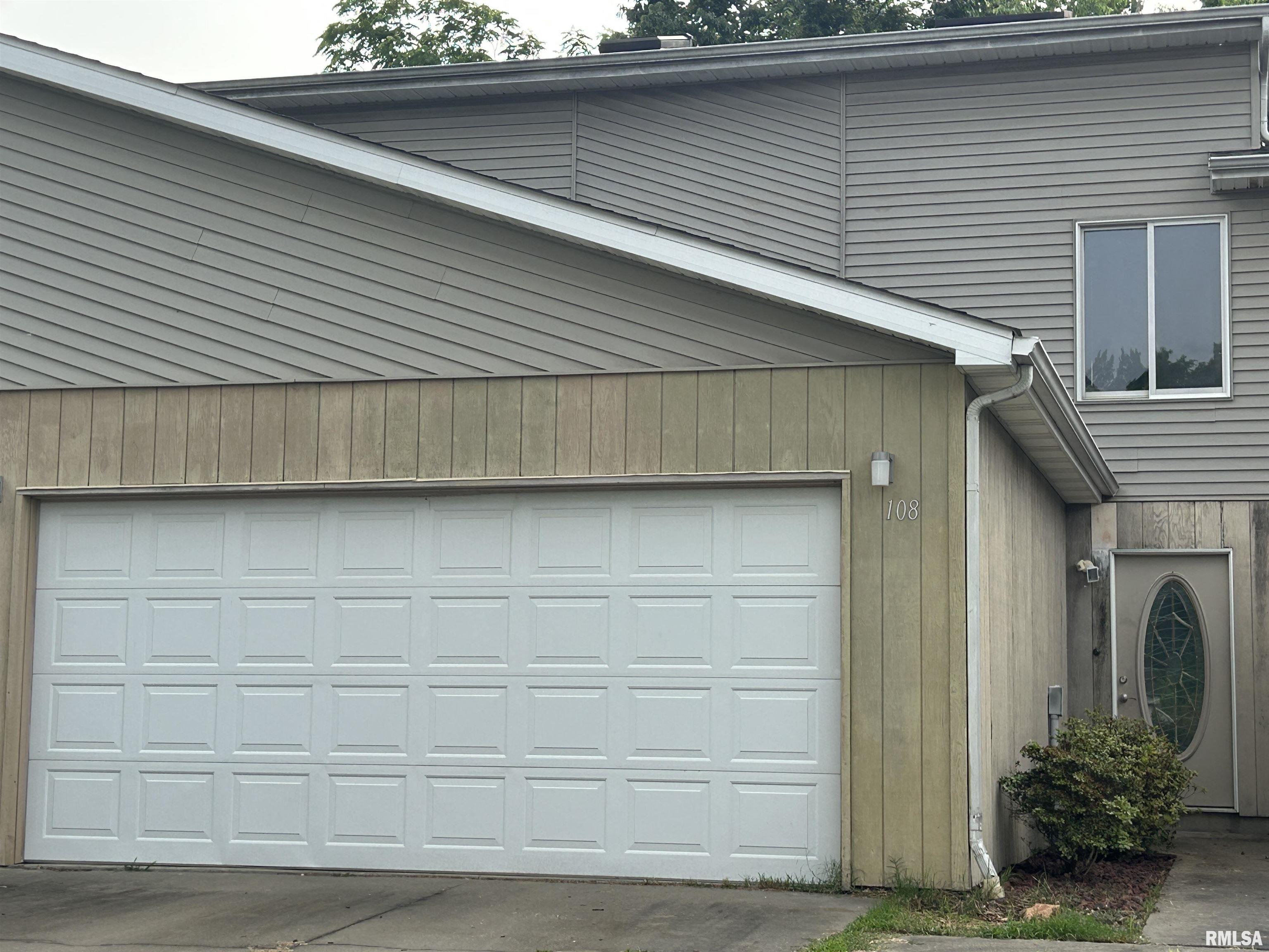 108 N Gordon Lane, Carbondale, Illinois image 1