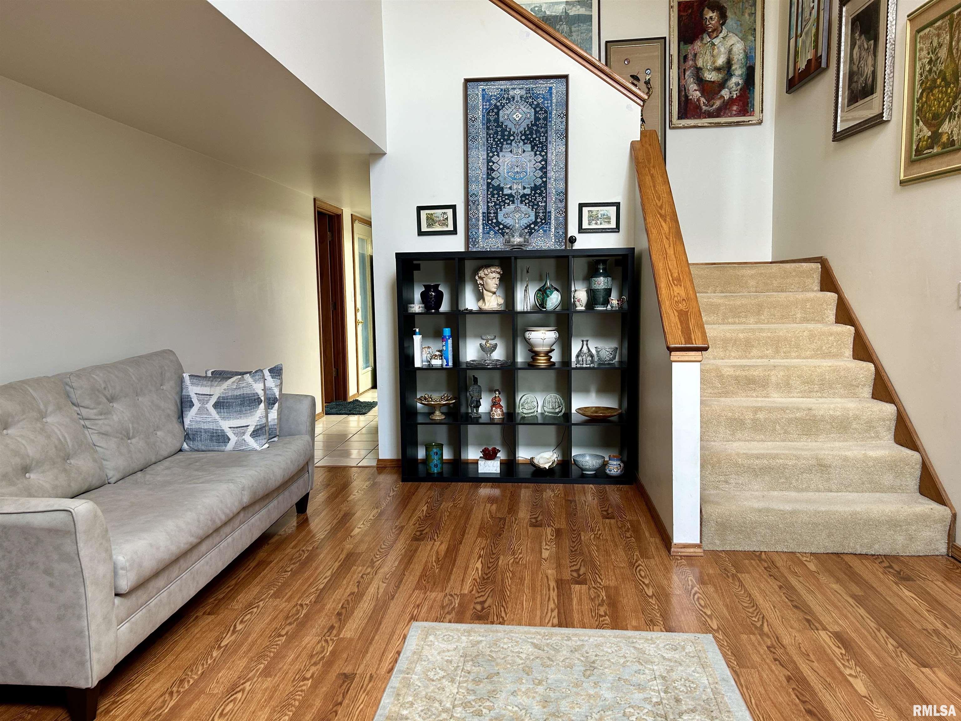 108 N Gordon Lane, Carbondale, Illinois image 2