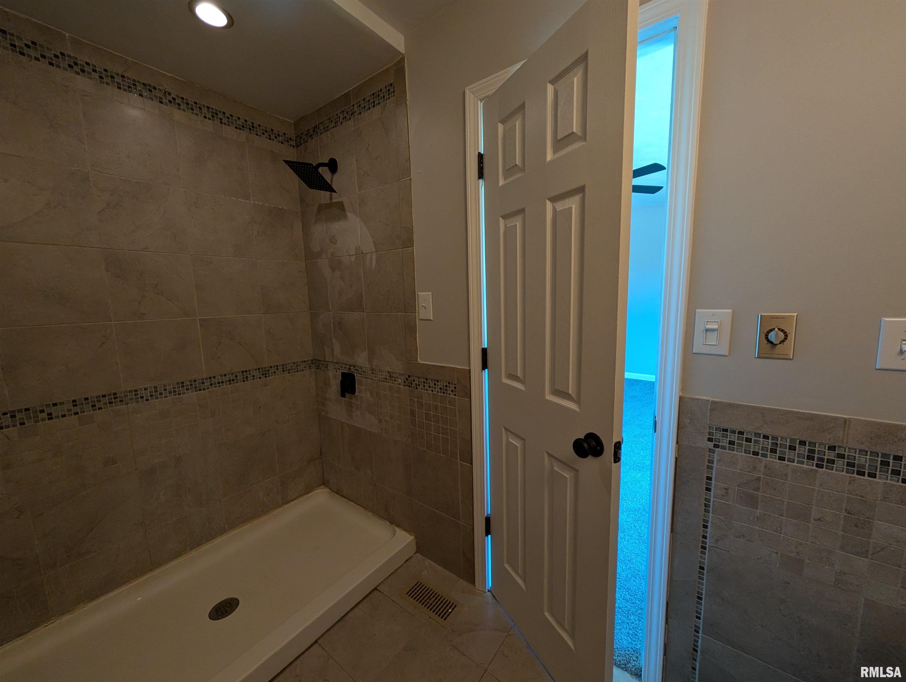 6403 N Talisman Terrace, Peoria, Illinois image 24