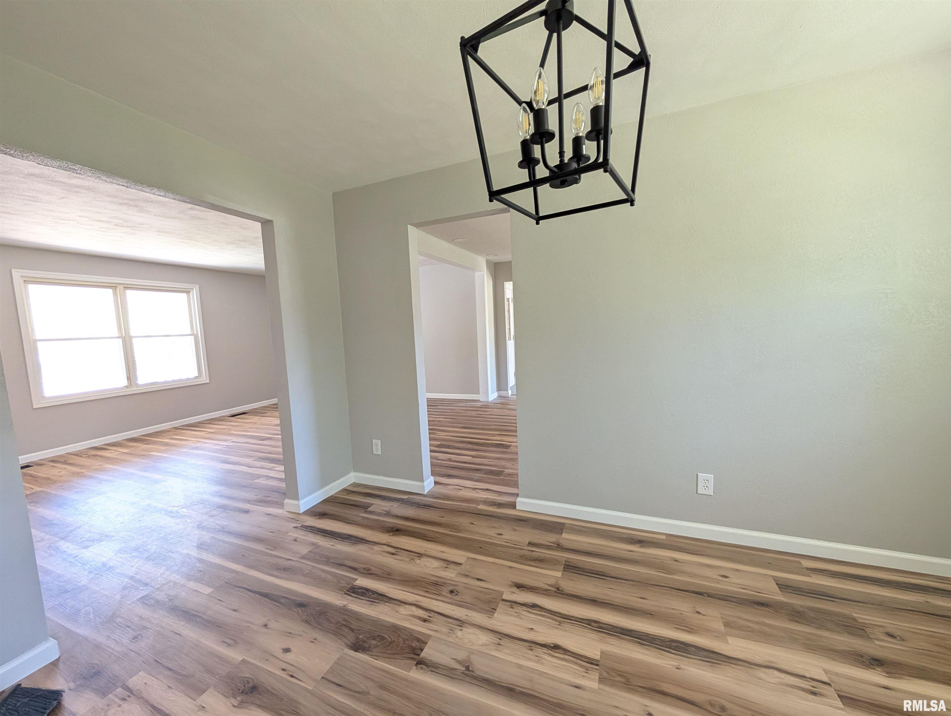 6403 N Talisman Terrace, Peoria, Illinois image 9