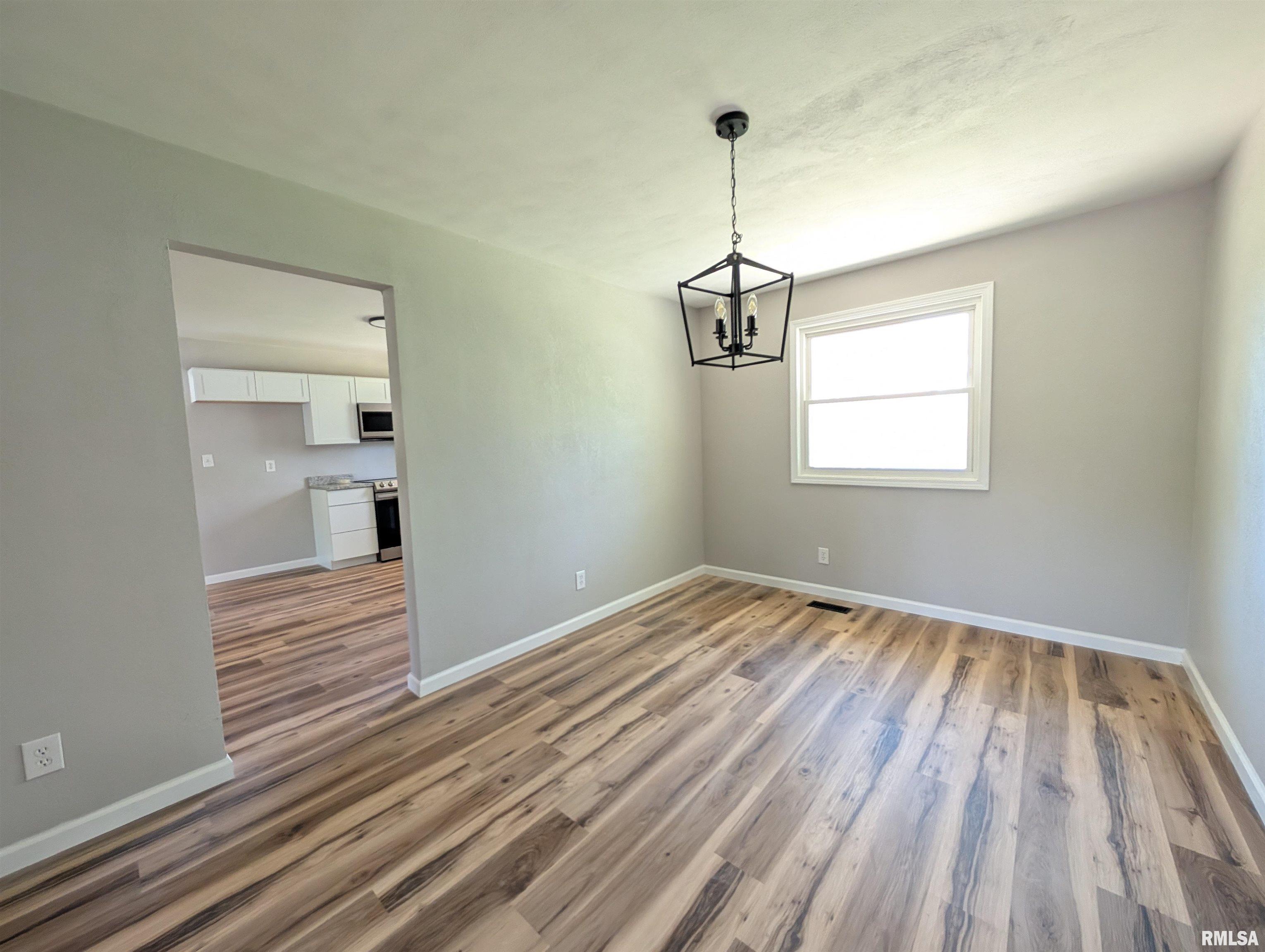6403 N Talisman Terrace, Peoria, Illinois image 11
