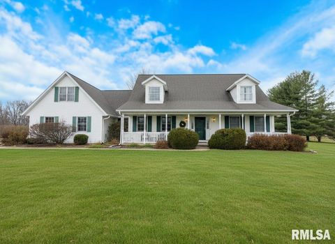 Homes For Sale - 1440 School Street<br/> Tazewell County, Washington, IL 61571