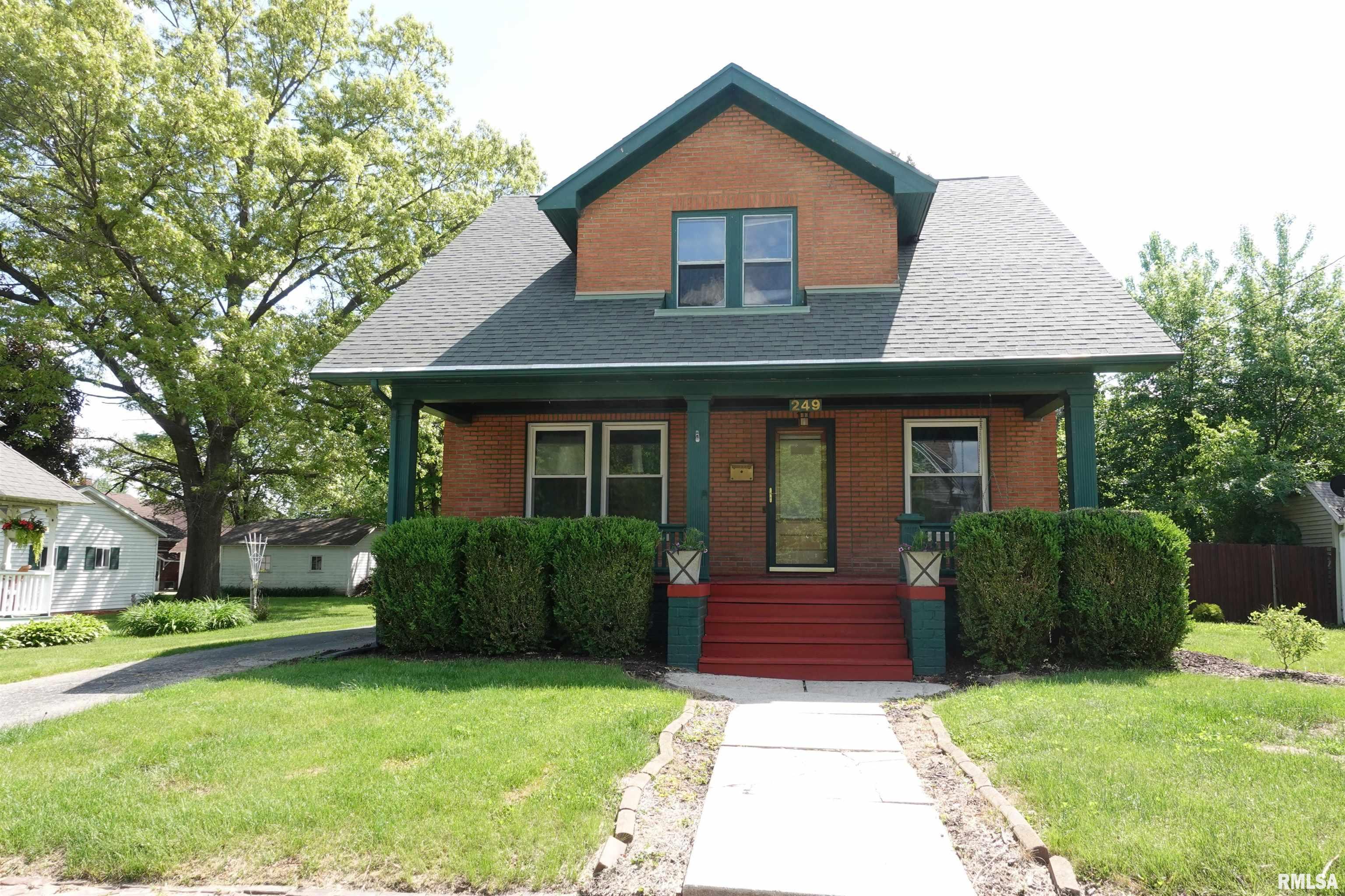249 Olive Street, Galesburg, Illinois image 2