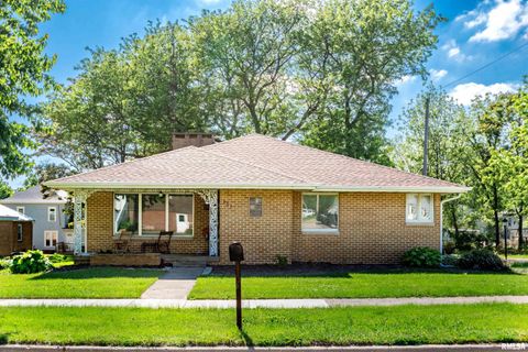 Homes For Sale - 507 N Jefferson Street<br/> Woodford County, Washburn, IL 61570