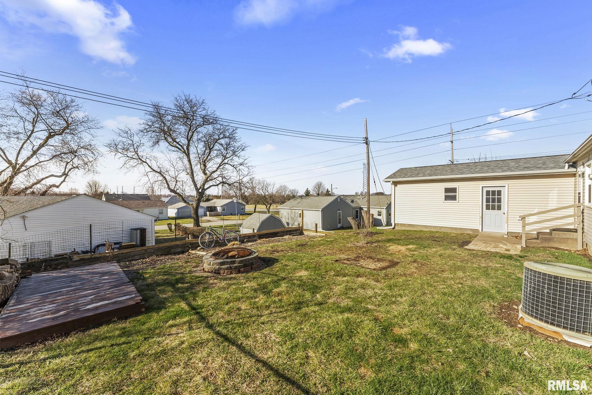 2 Jacqueline Drive, Muscatine, Iowa image 17