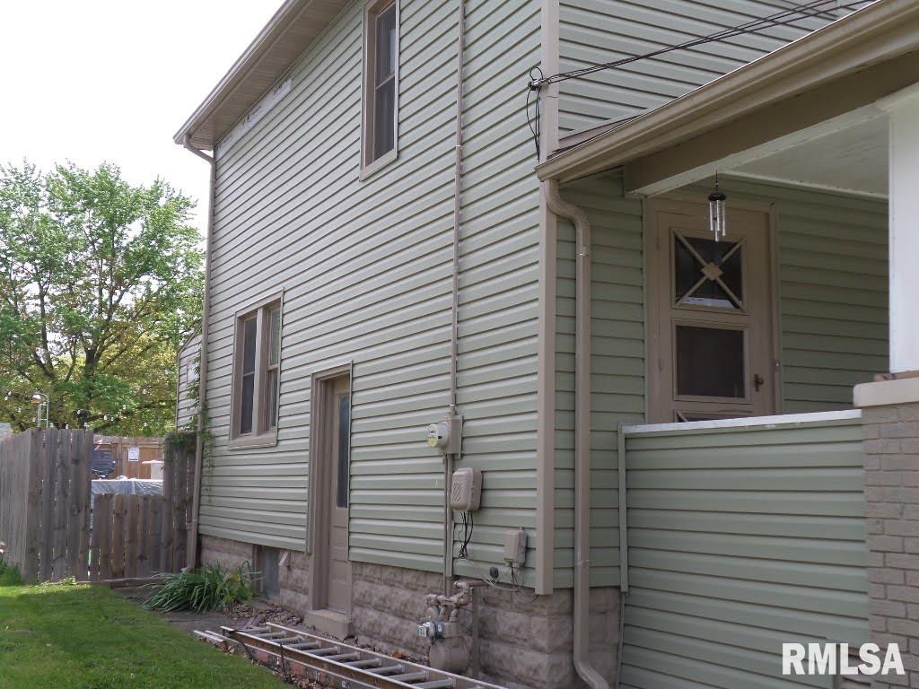 706 Mason Street, Bloomington, Illinois image 3