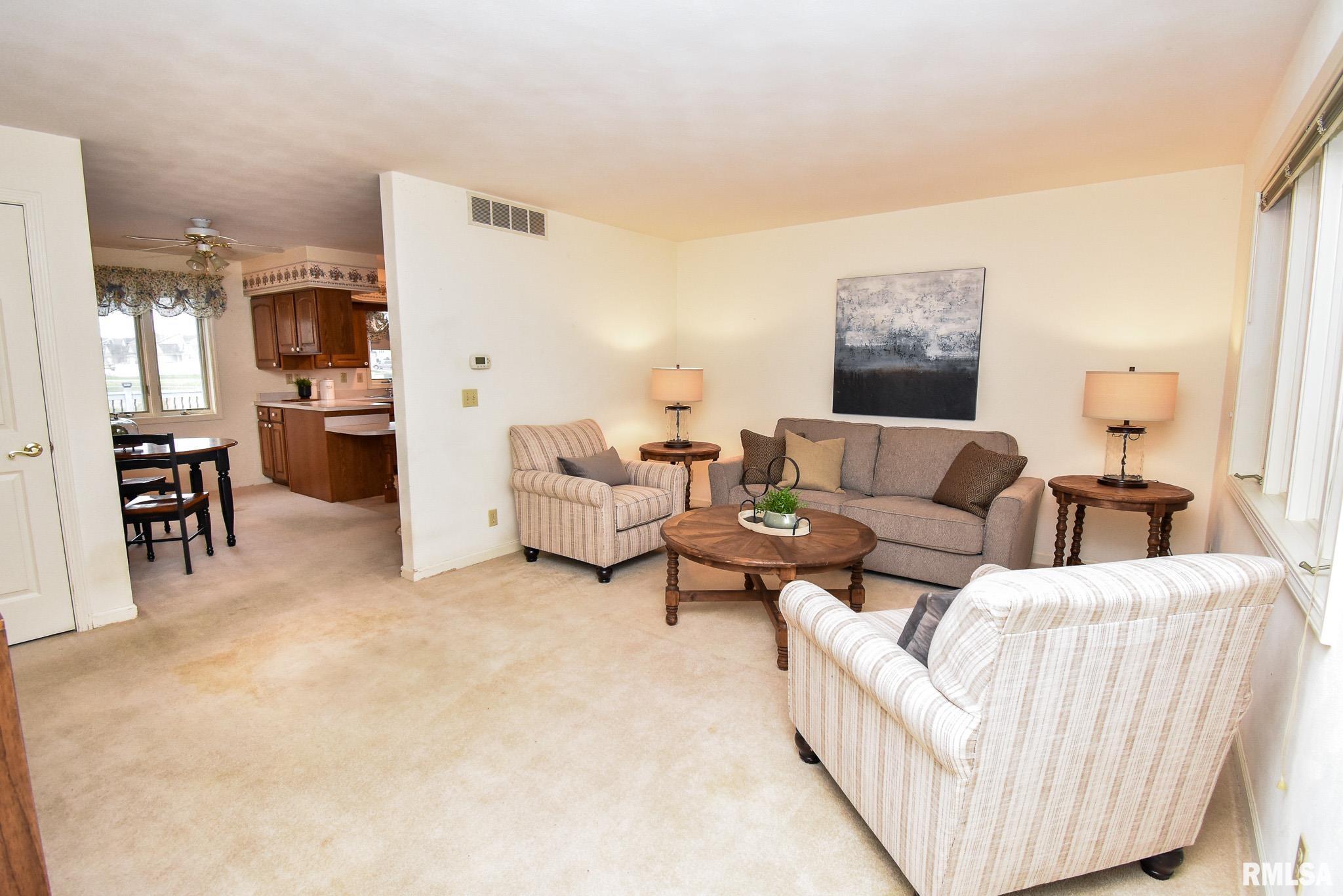1101 E Jefferson Street, Morton, Illinois image 3