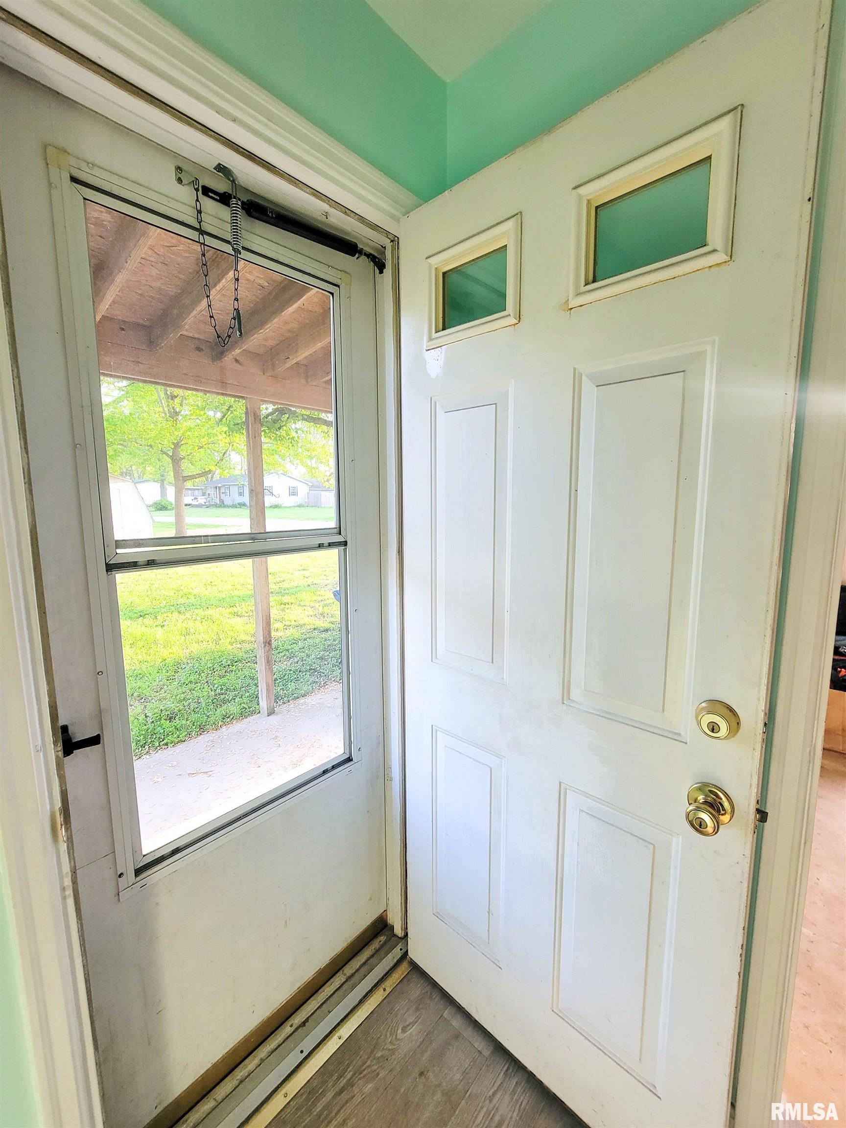 225 Hickory Street, Flora, Illinois image 25