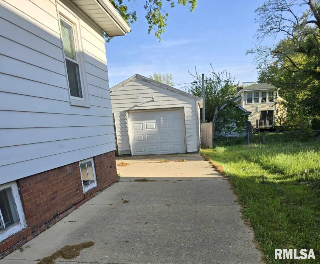 718 W Corrington Avenue, Peoria, Illinois image 2