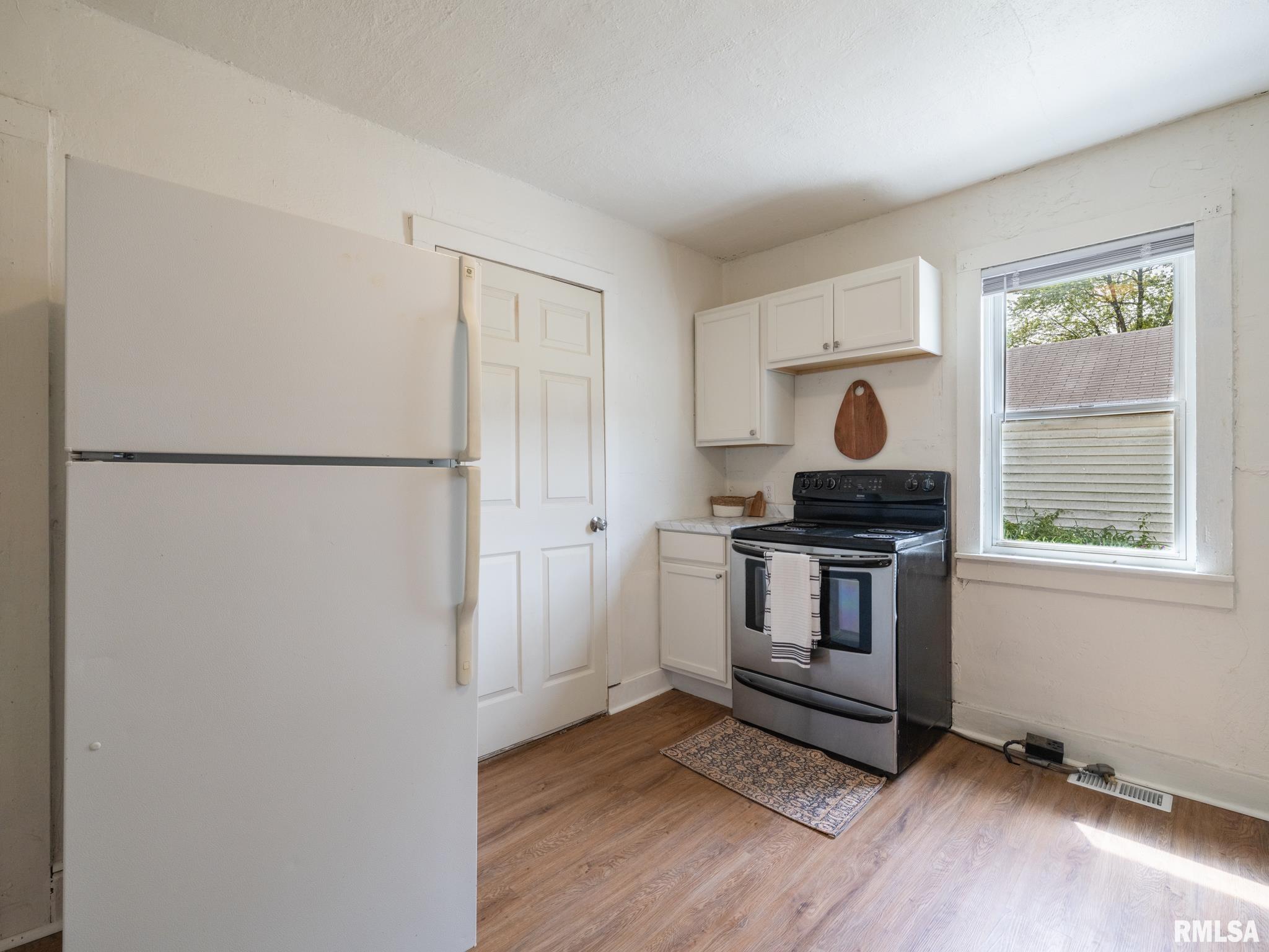 5720 W Farmington Road, Peoria, Illinois image 27