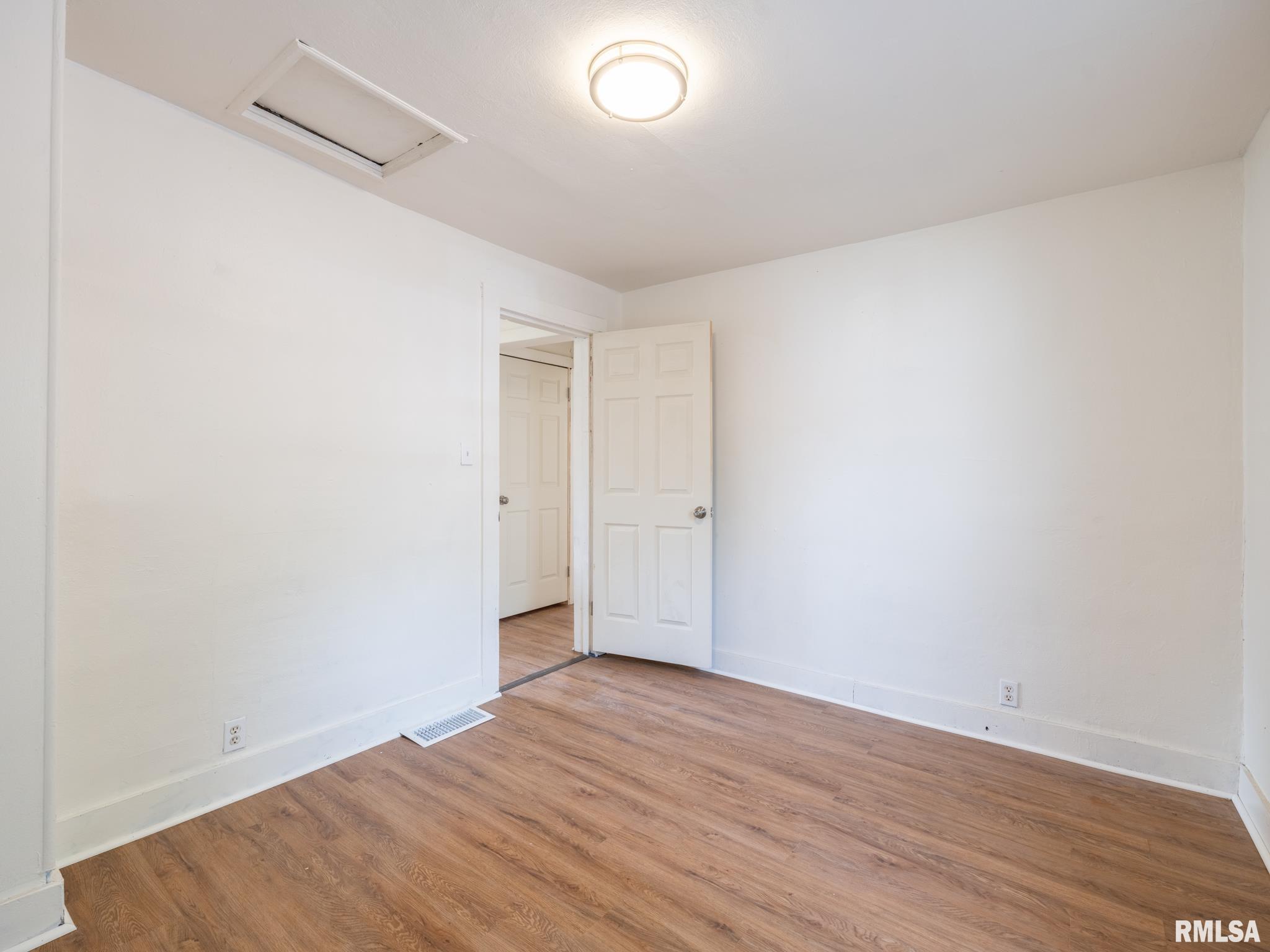 5720 W Farmington Road, Peoria, Illinois image 30
