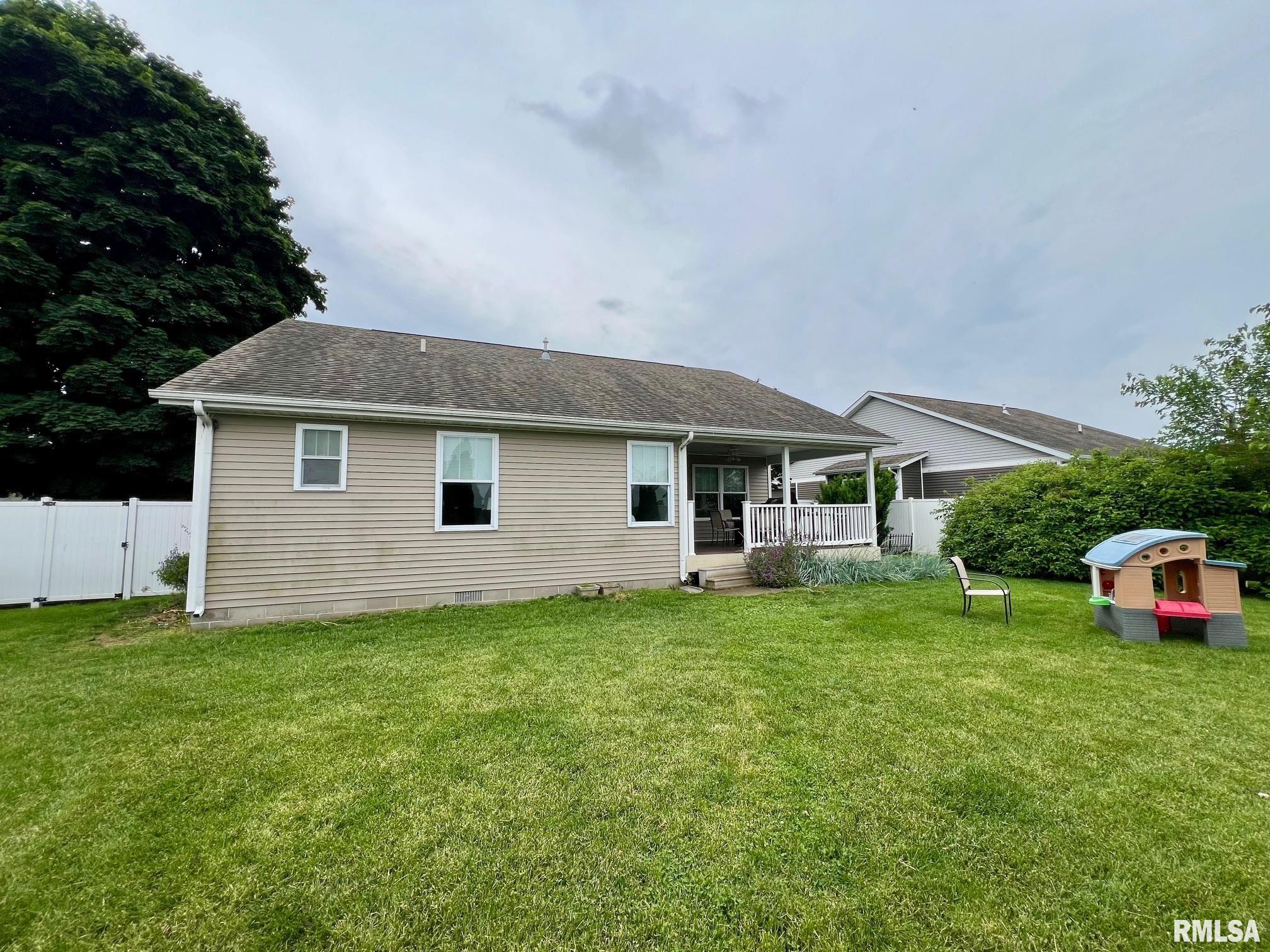 409 W Main Street, Williamsville, Illinois image 39
