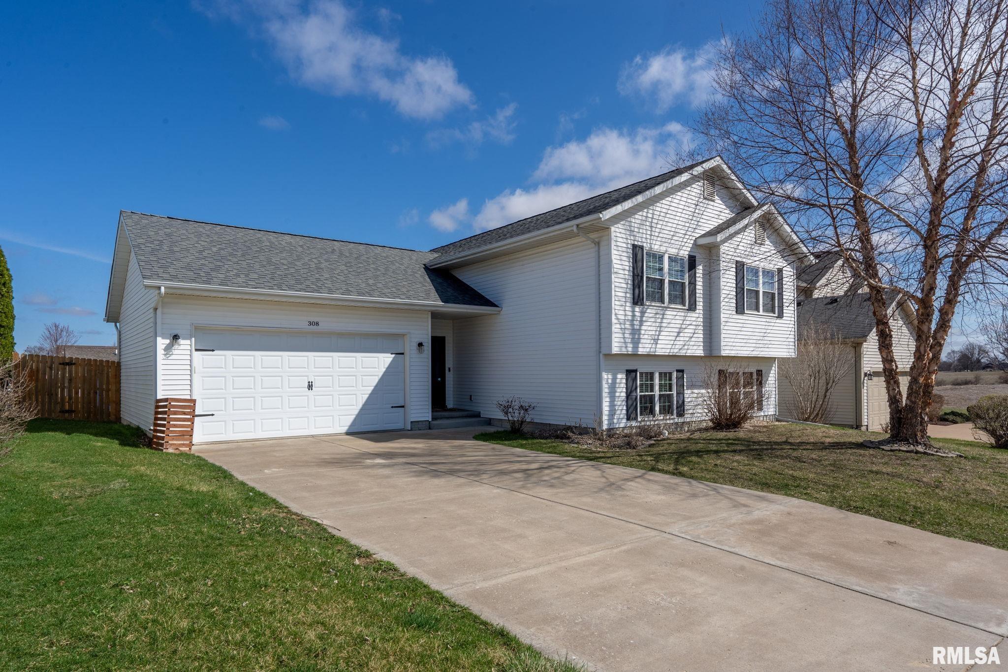 308 Portage Way, Colona, Illinois image 2