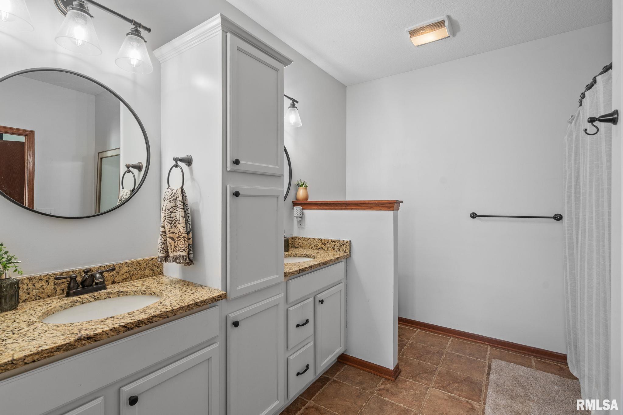 308 Portage Way, Colona, Illinois image 13