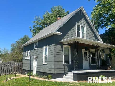 Homes For Sale - 636 N 8th Avenue<br/> Canton, IL 61520