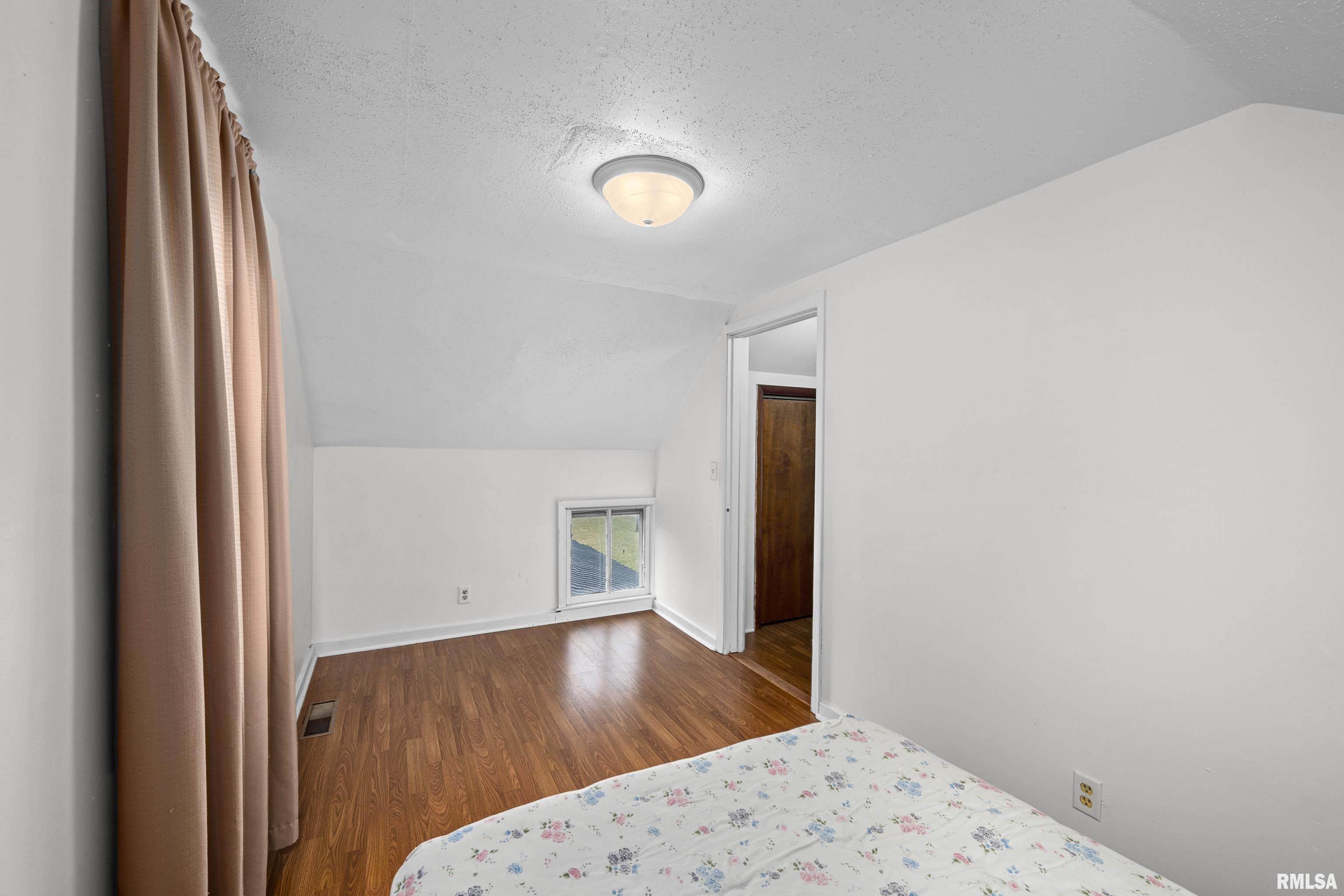 101 NE Eight Avenue, Galva, Illinois image 15