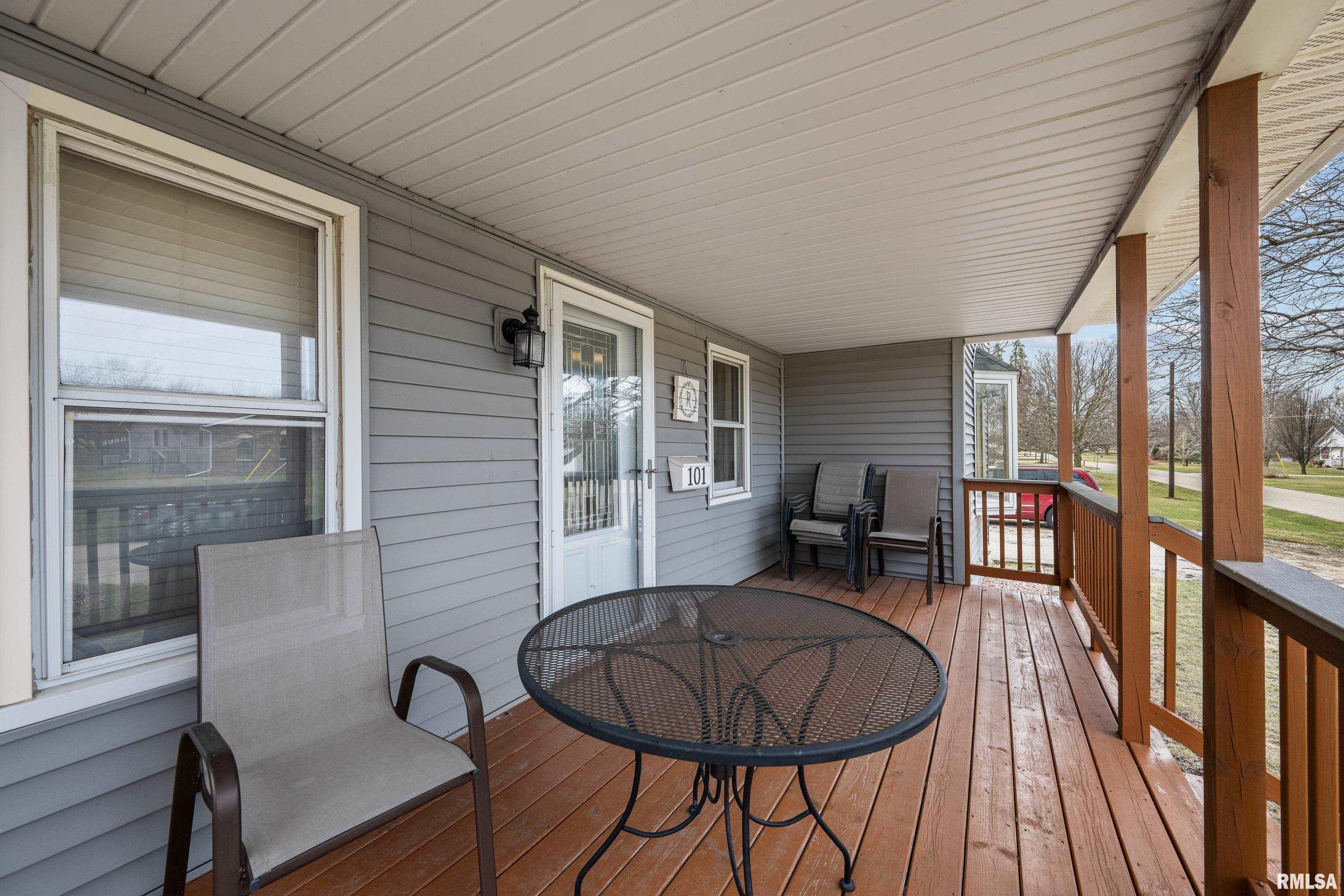 101 NE Eight Avenue, Galva, Illinois image 3