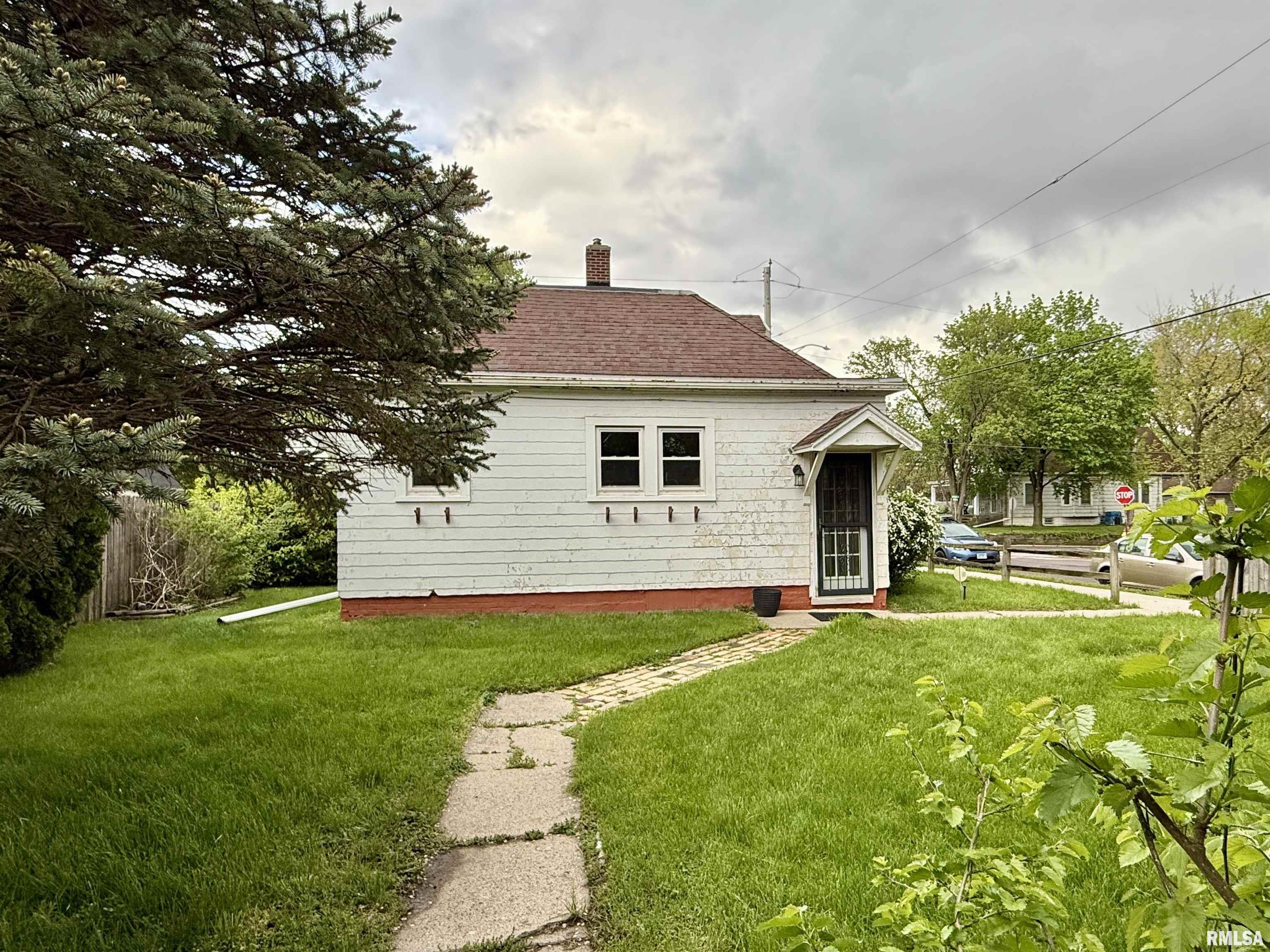 103 N Cedar Avenue, West Peoria, Illinois image 24
