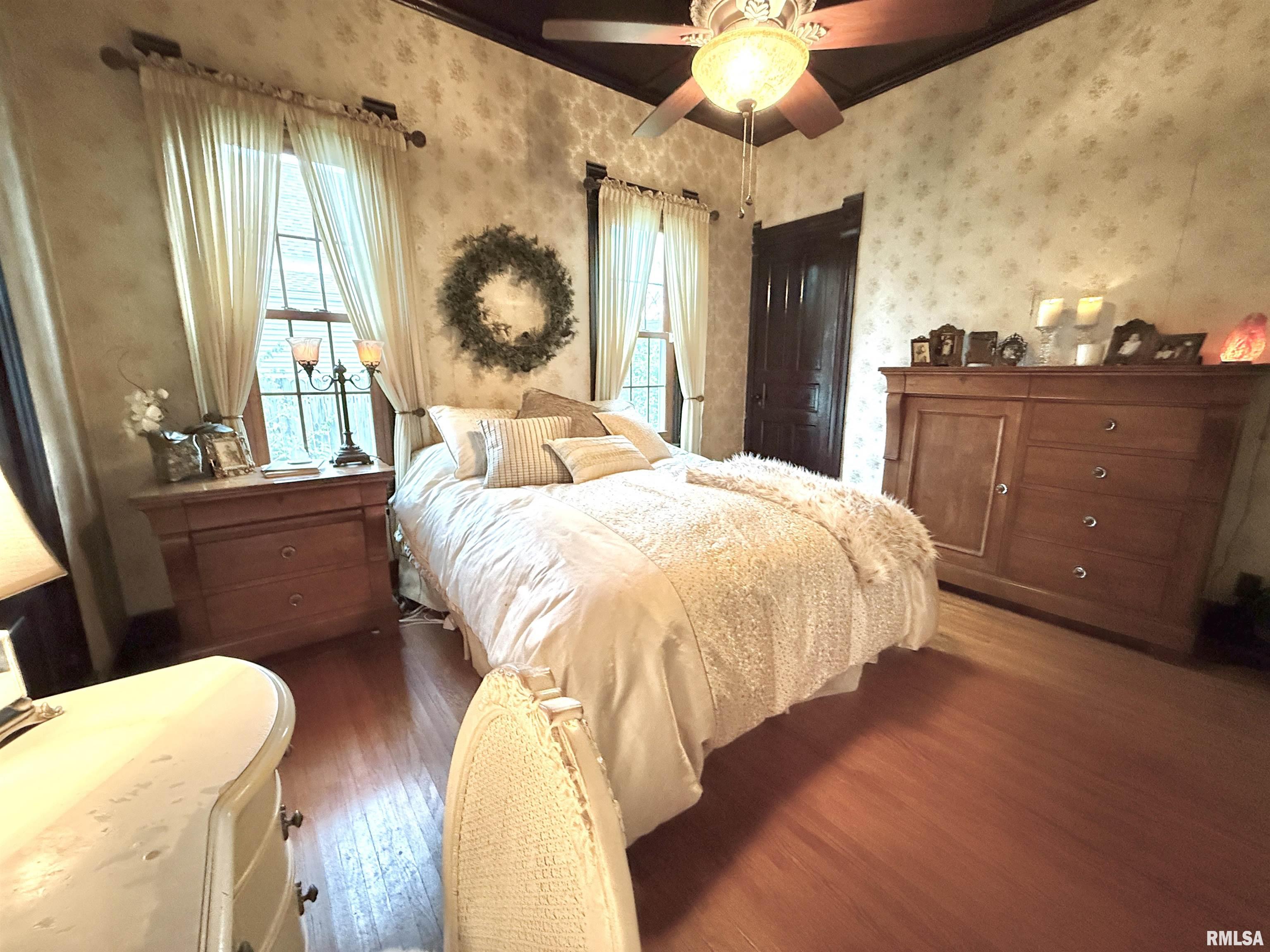 103 N Cedar Avenue, West Peoria, Illinois image 10