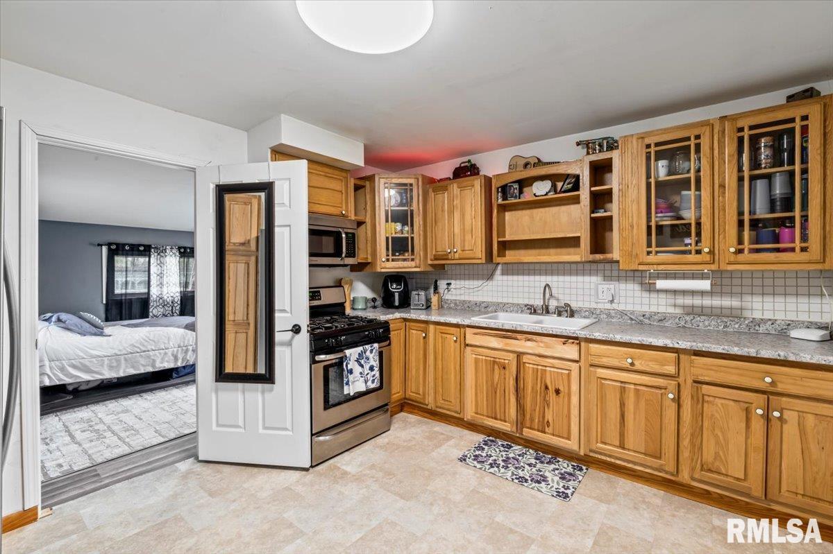 1823 W 48th Street, Davenport, Iowa image 19