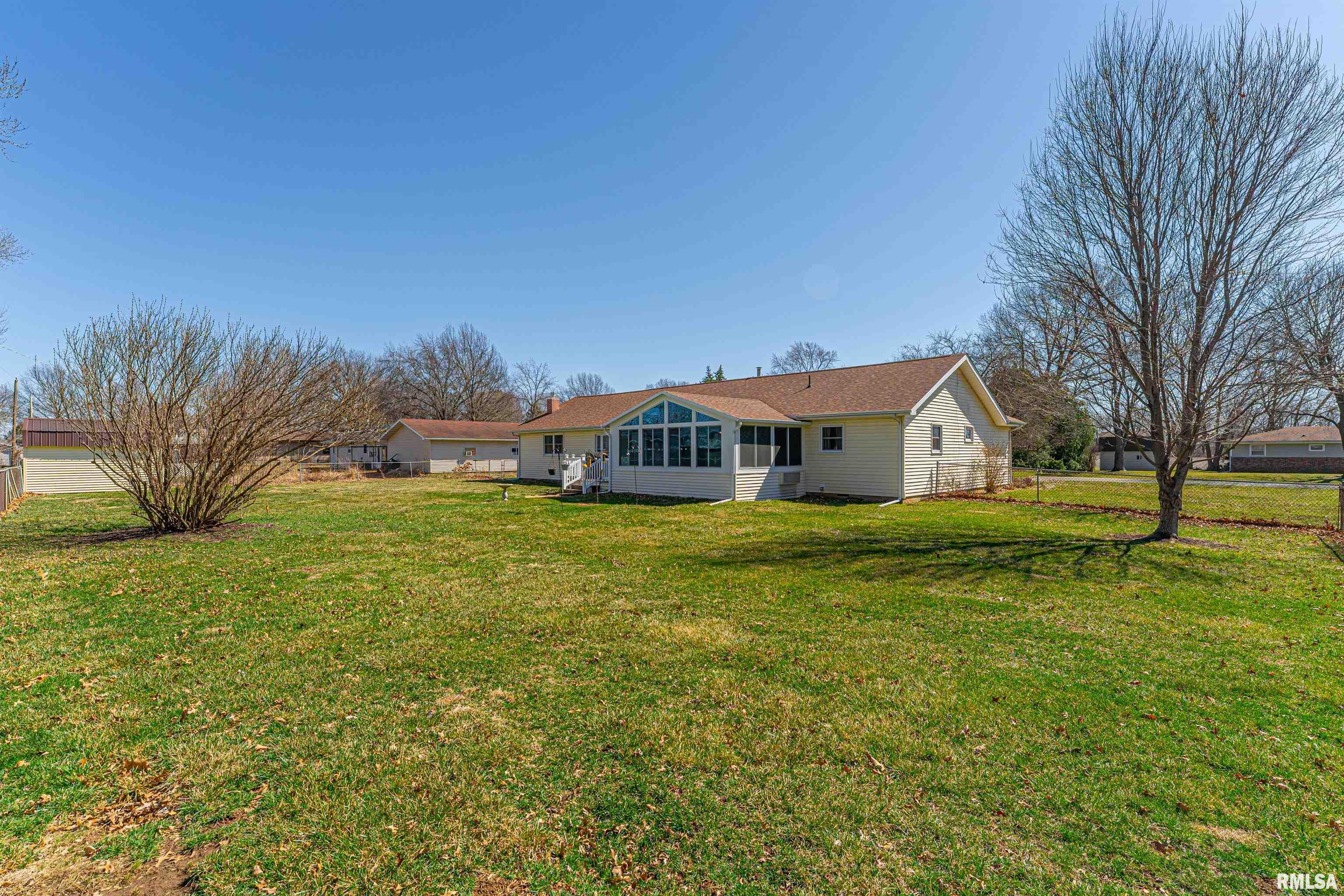 2604 14th Street, Lincoln, Illinois image 30