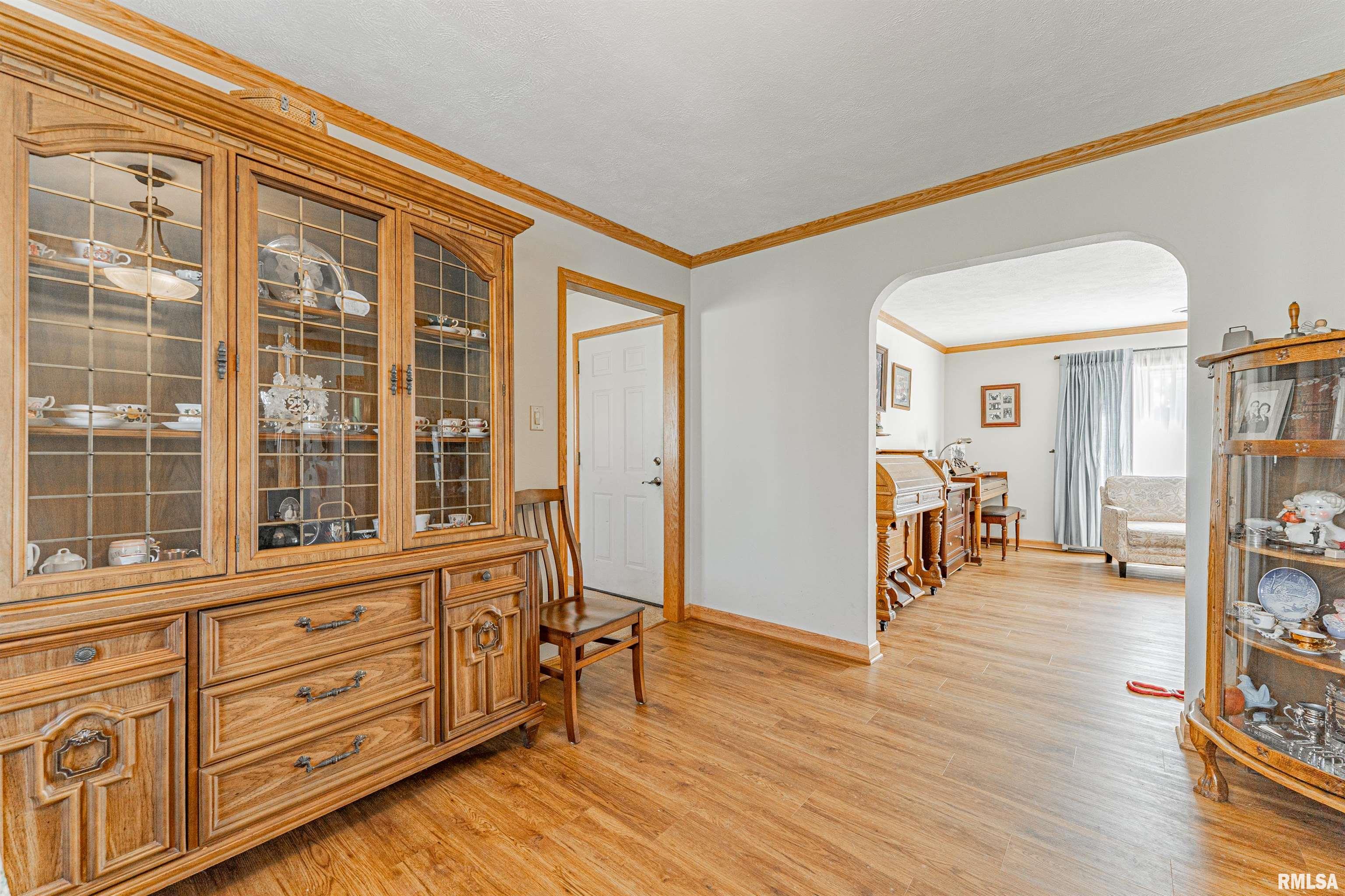 2604 14th Street, Lincoln, Illinois image 8