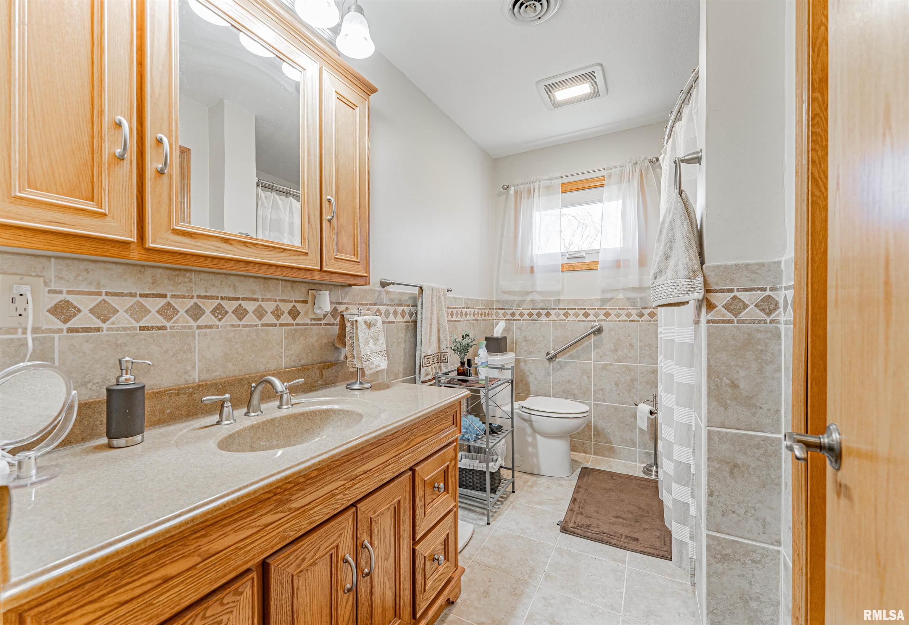 2604 14th Street, Lincoln, Illinois image 25