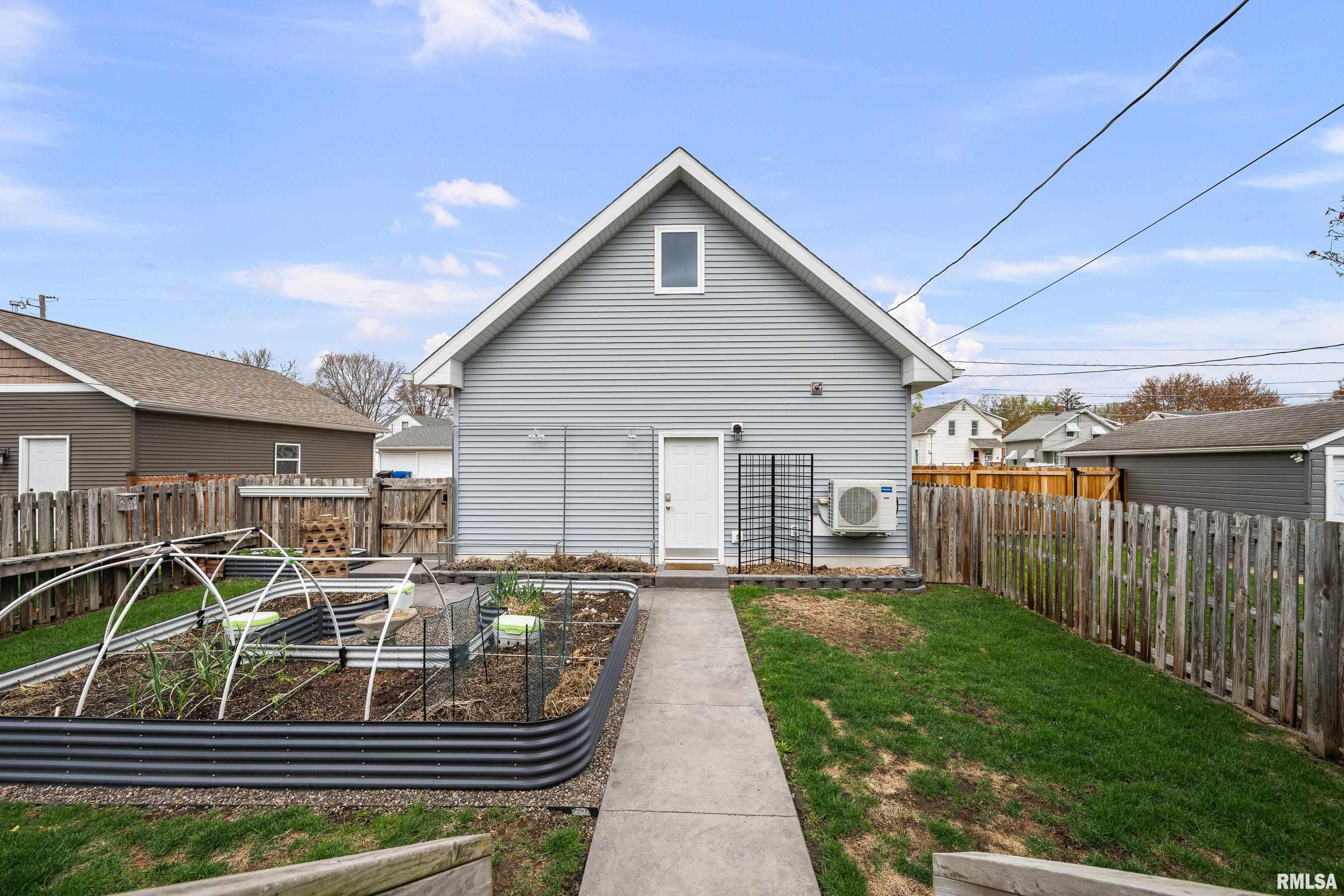 419 23rd Avenue, Moline, Illinois image 22