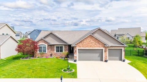 Homes For Sale - 11224 N Sycamore Creek Drive<br/> Peoria County, Dunlap, IL 61525