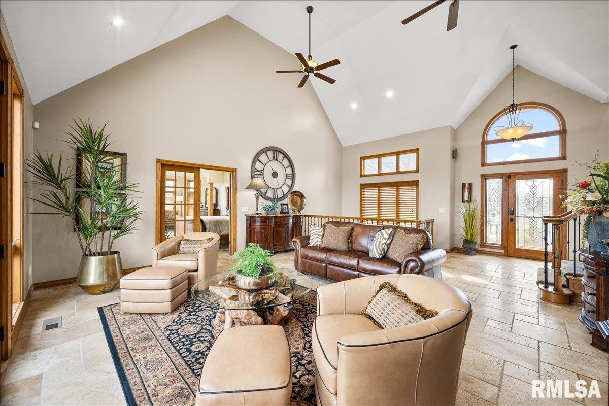 2844 Saint Andrews Court, El Paso, Illinois image 9
