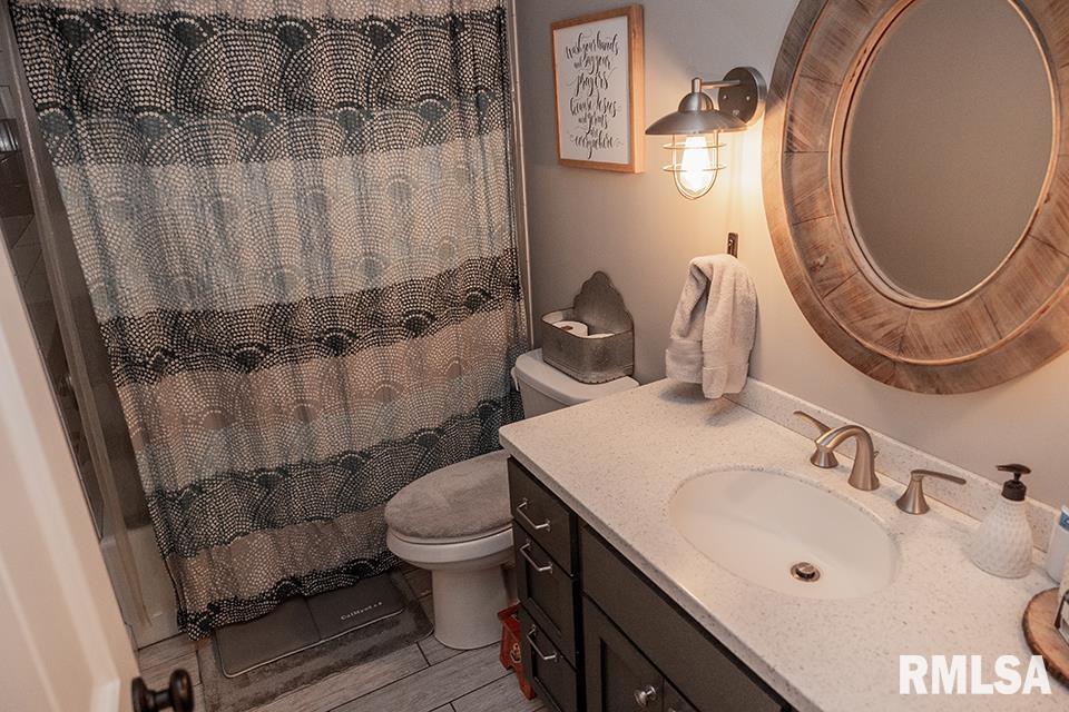 978 County Road 2050 E County Road, Fairfield, Illinois image 39
