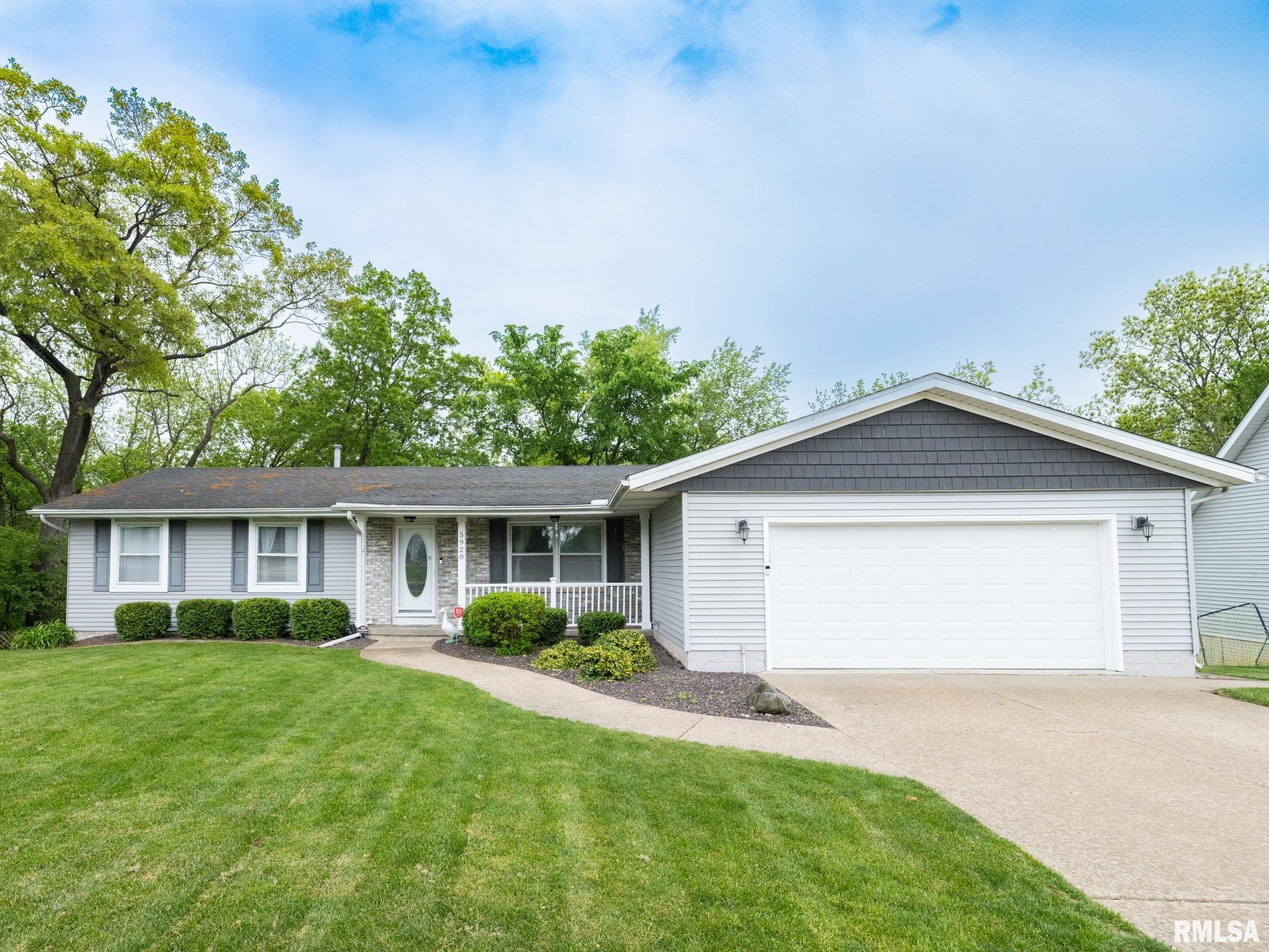 5920 W Ridgecrest Circle, Peoria, Illinois image 1