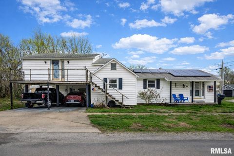 Homes For Sale - 500 Kramer Street<br/> Carterville, IL 62918