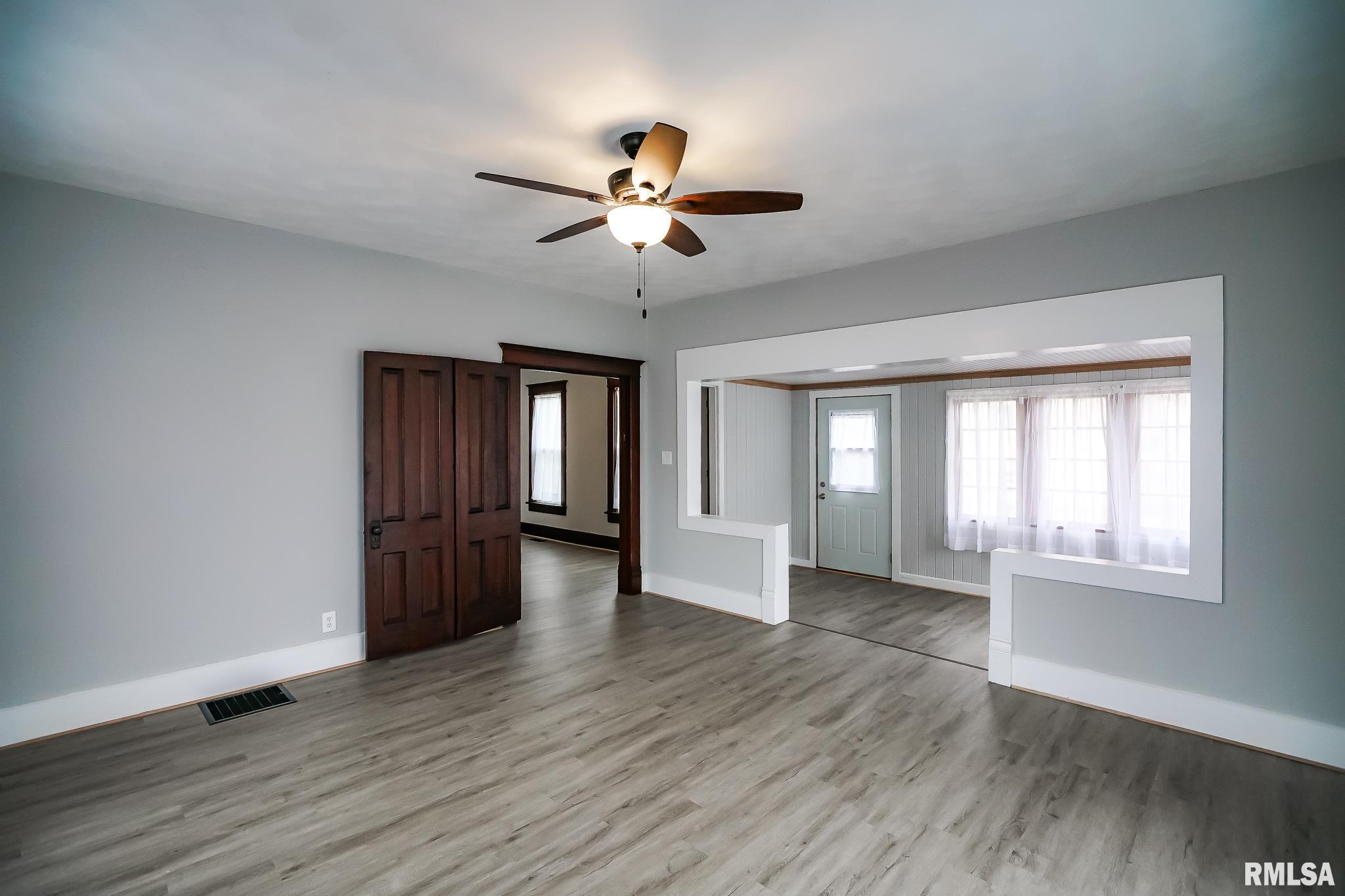 165 N Gold Street, Farmington, Illinois image 12