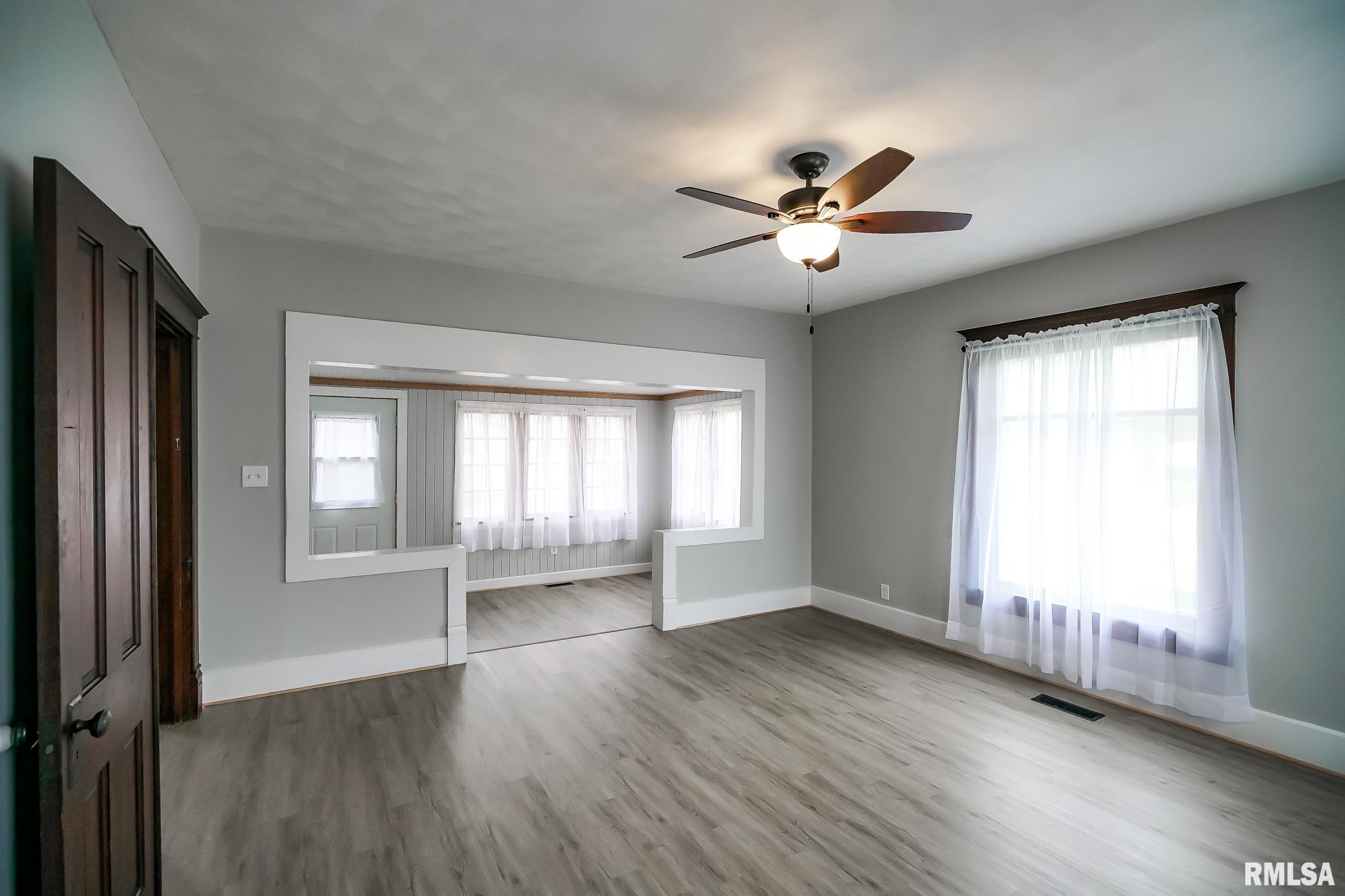 165 N Gold Street, Farmington, Illinois image 11