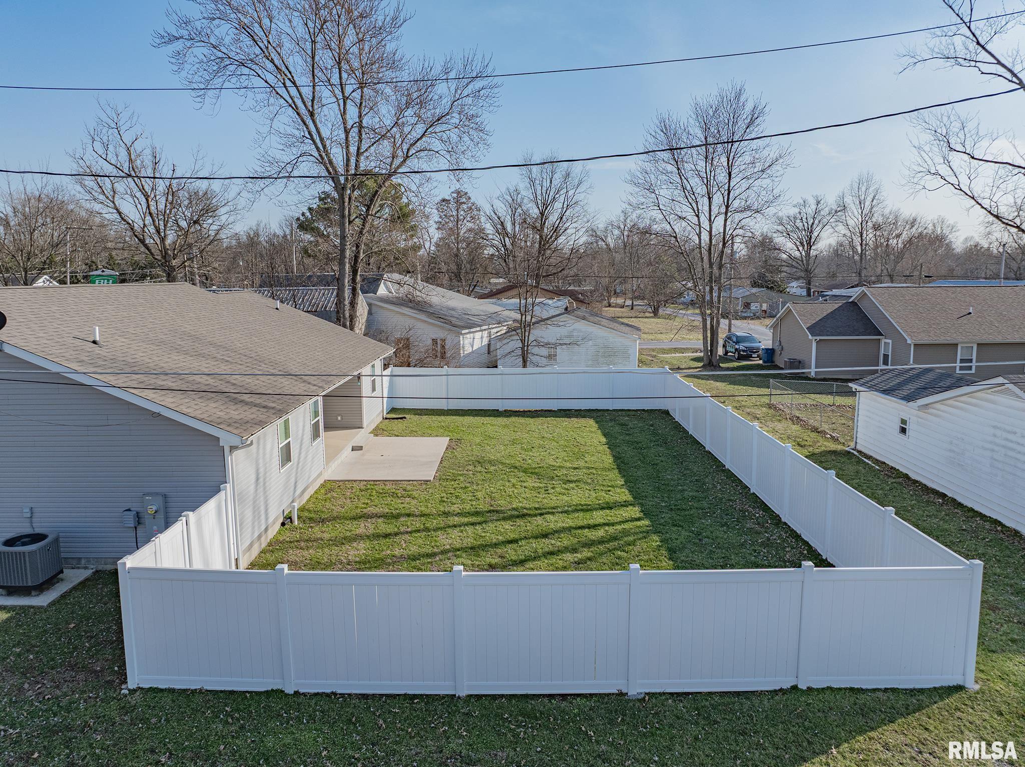 402 S Maple Street, Carterville, Illinois image 36