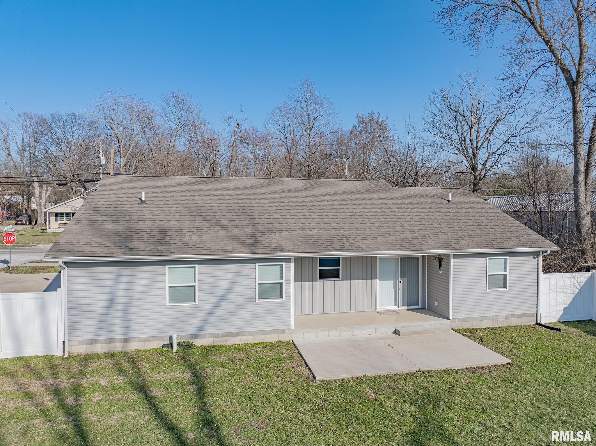 402 S Maple Street, Carterville, Illinois image 33