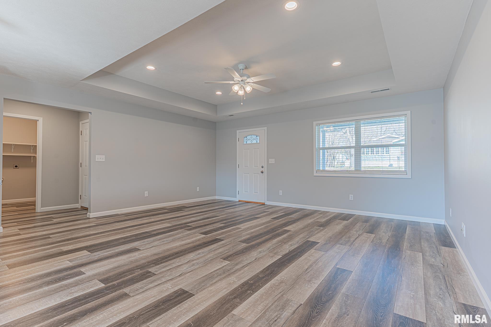 402 S Maple Street, Carterville, Illinois image 15