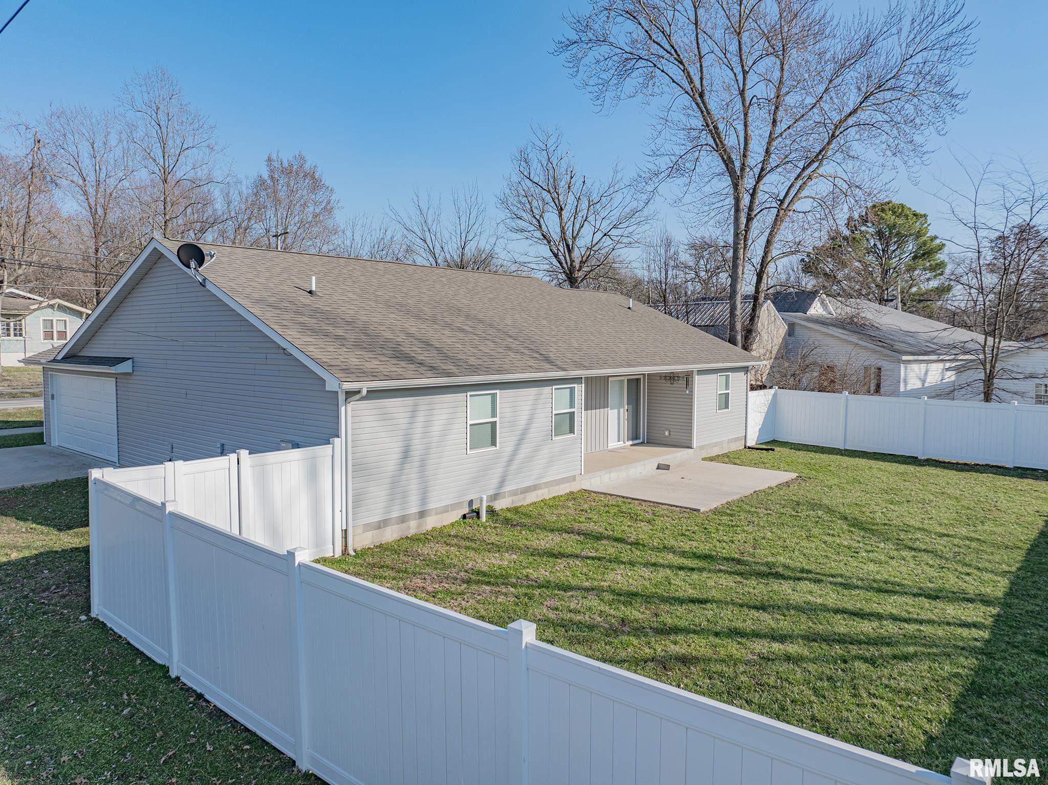 402 S Maple Street, Carterville, Illinois image 5
