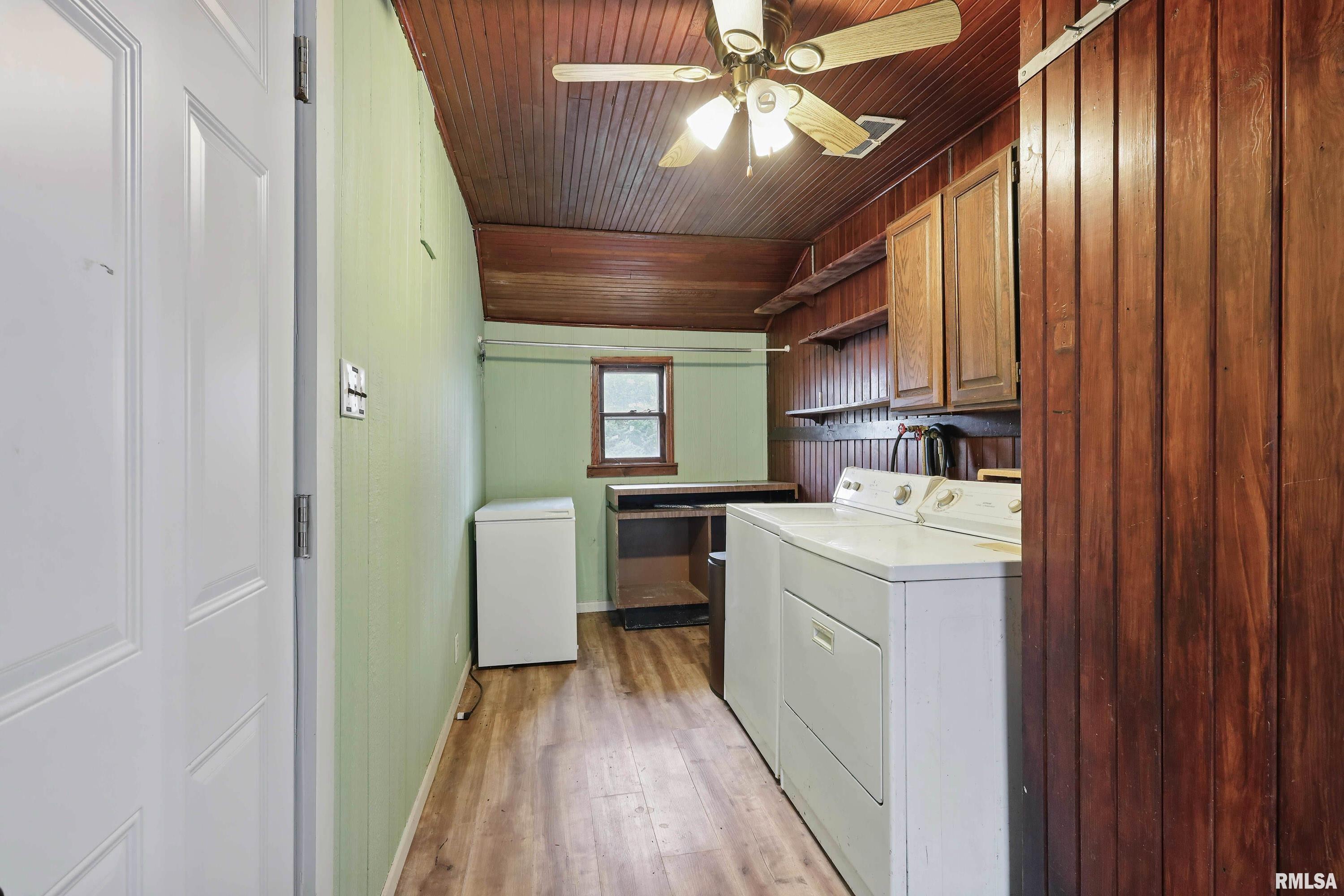 1124 Coyne Center Road, Milan, Illinois image 11