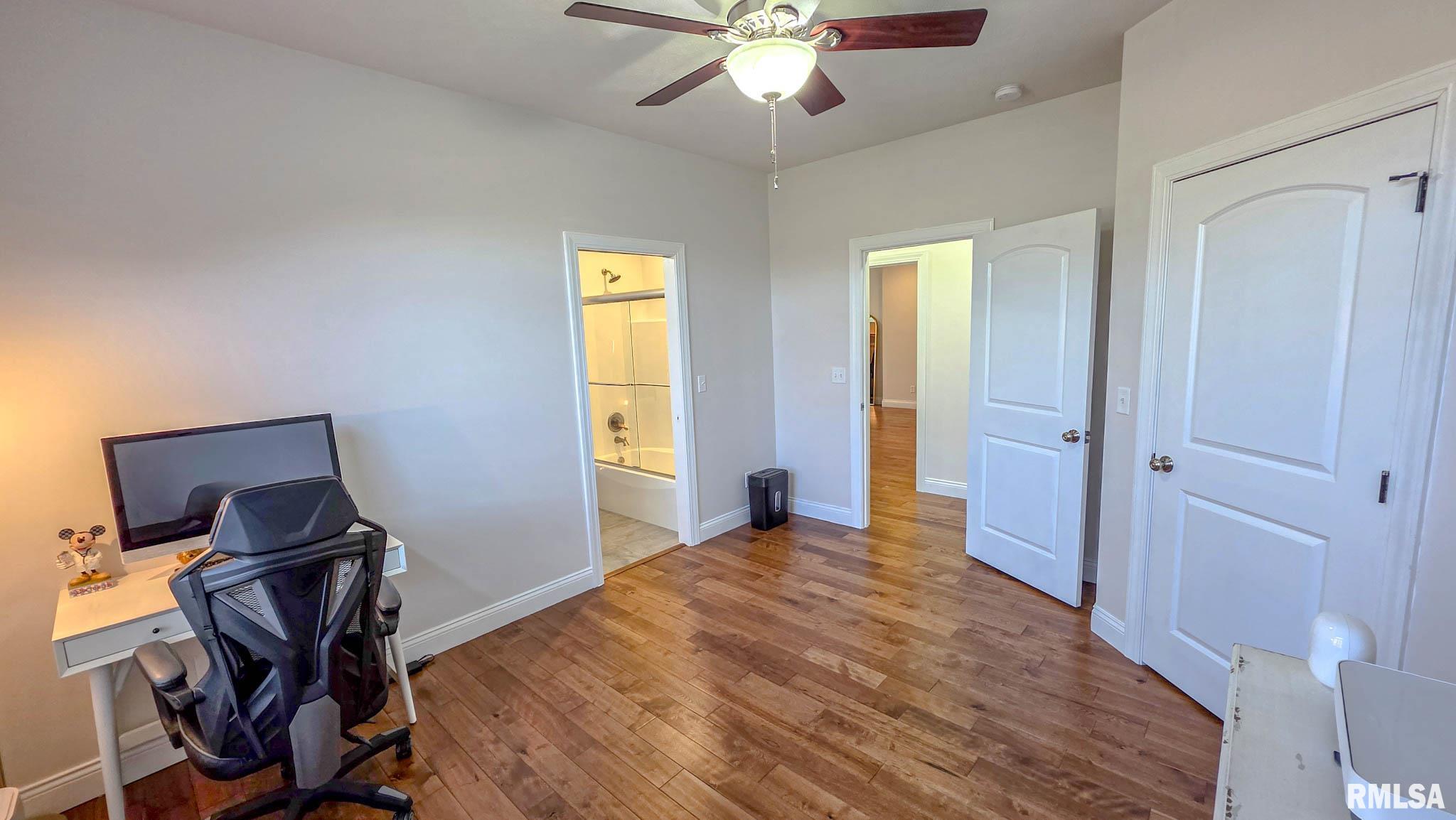 511 David Livingstone Drive, Carterville, Illinois image 37