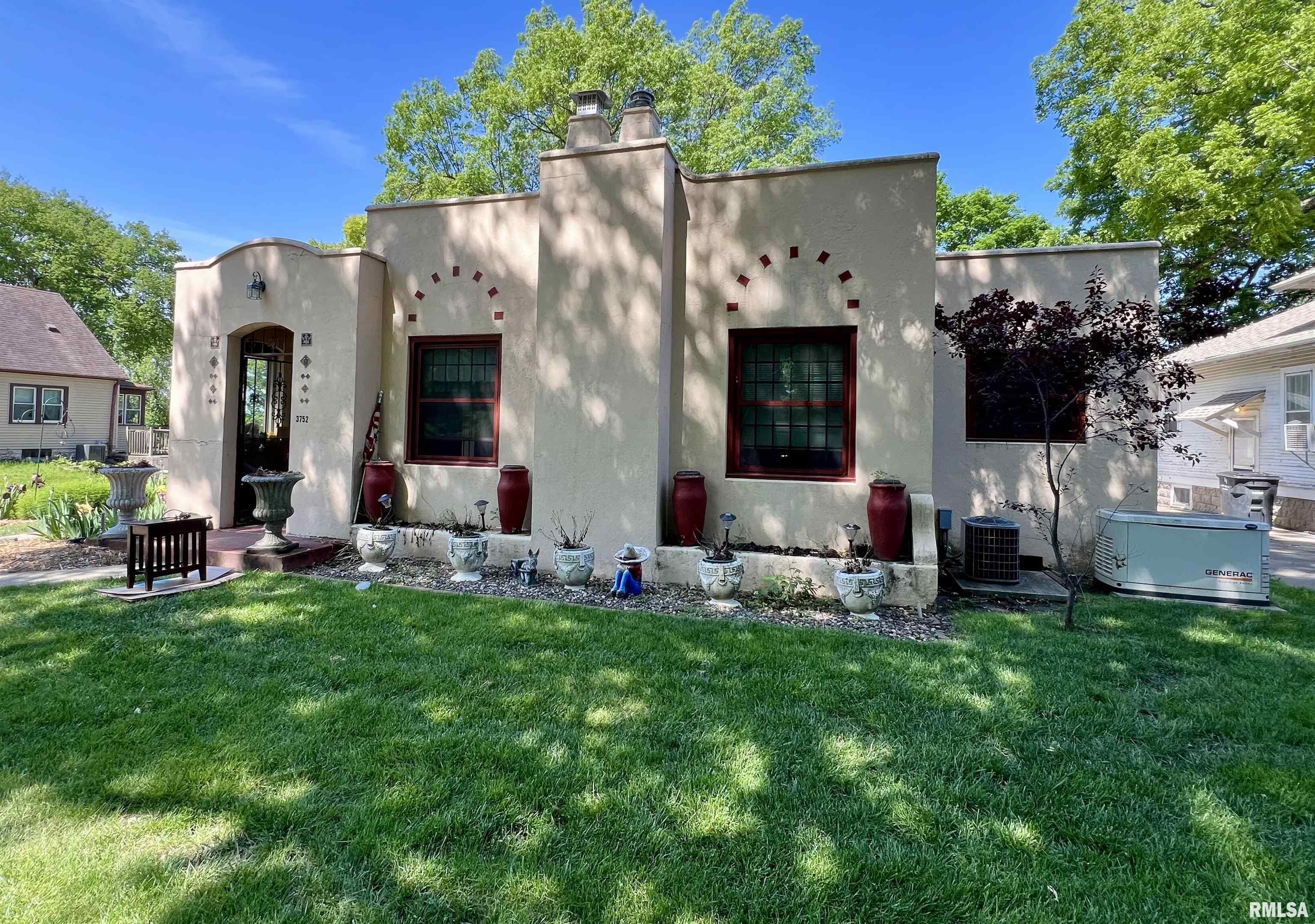 3752 12th Street, Rock Island, Illinois image 1