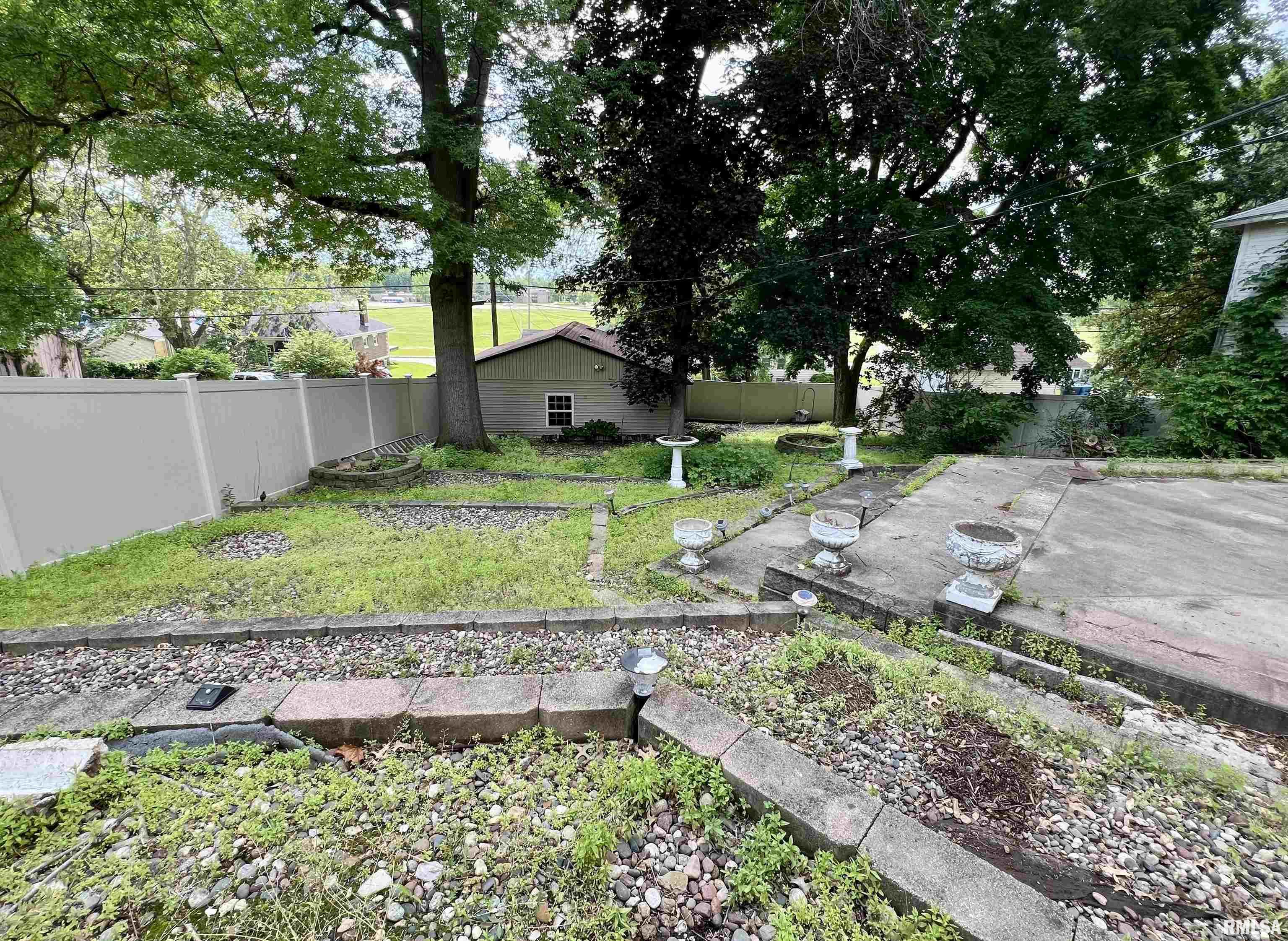 3752 12th Street, Rock Island, Illinois image 16